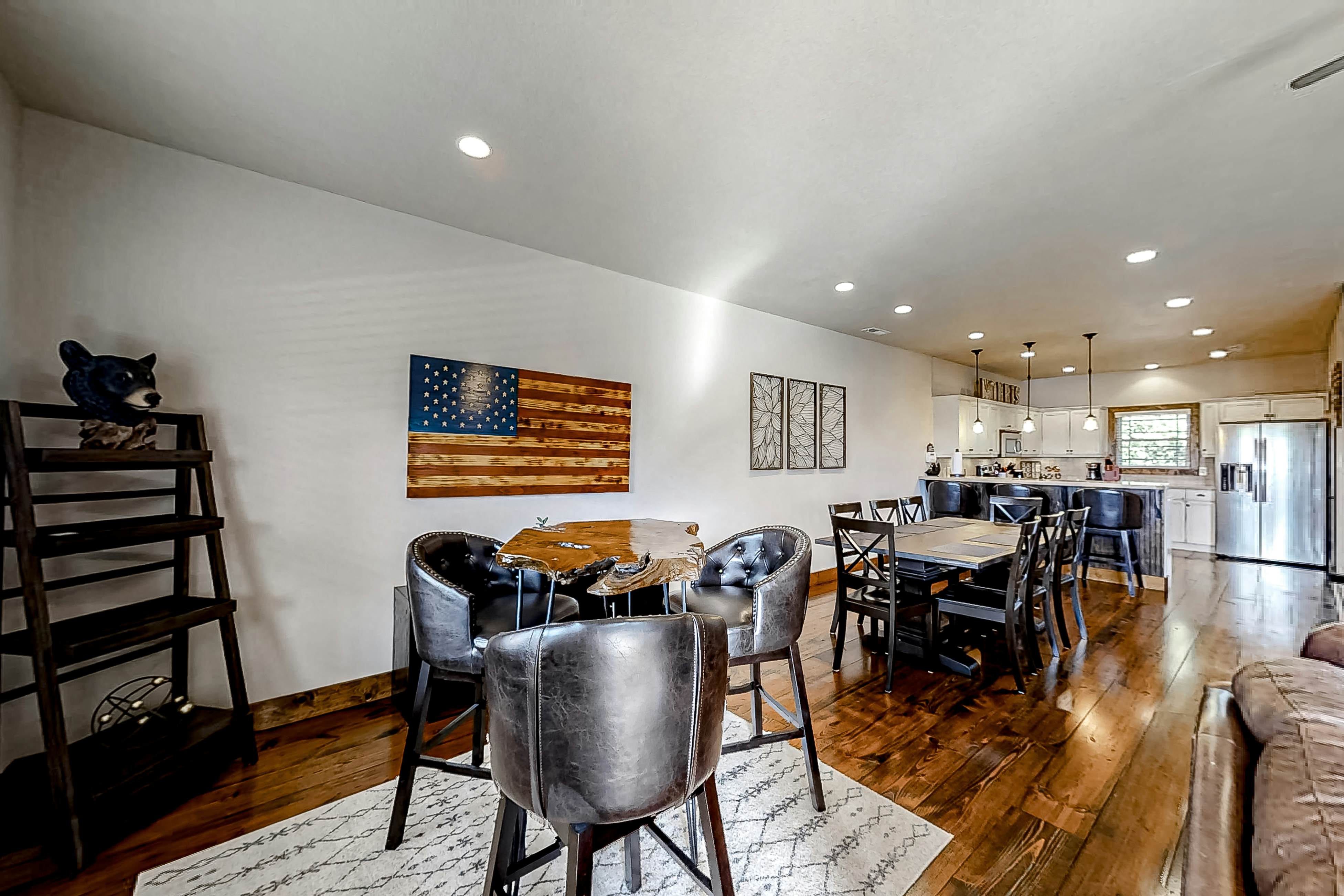 Norris Lake Getaway, Sleep 10・Views・Deck・Boat Slip