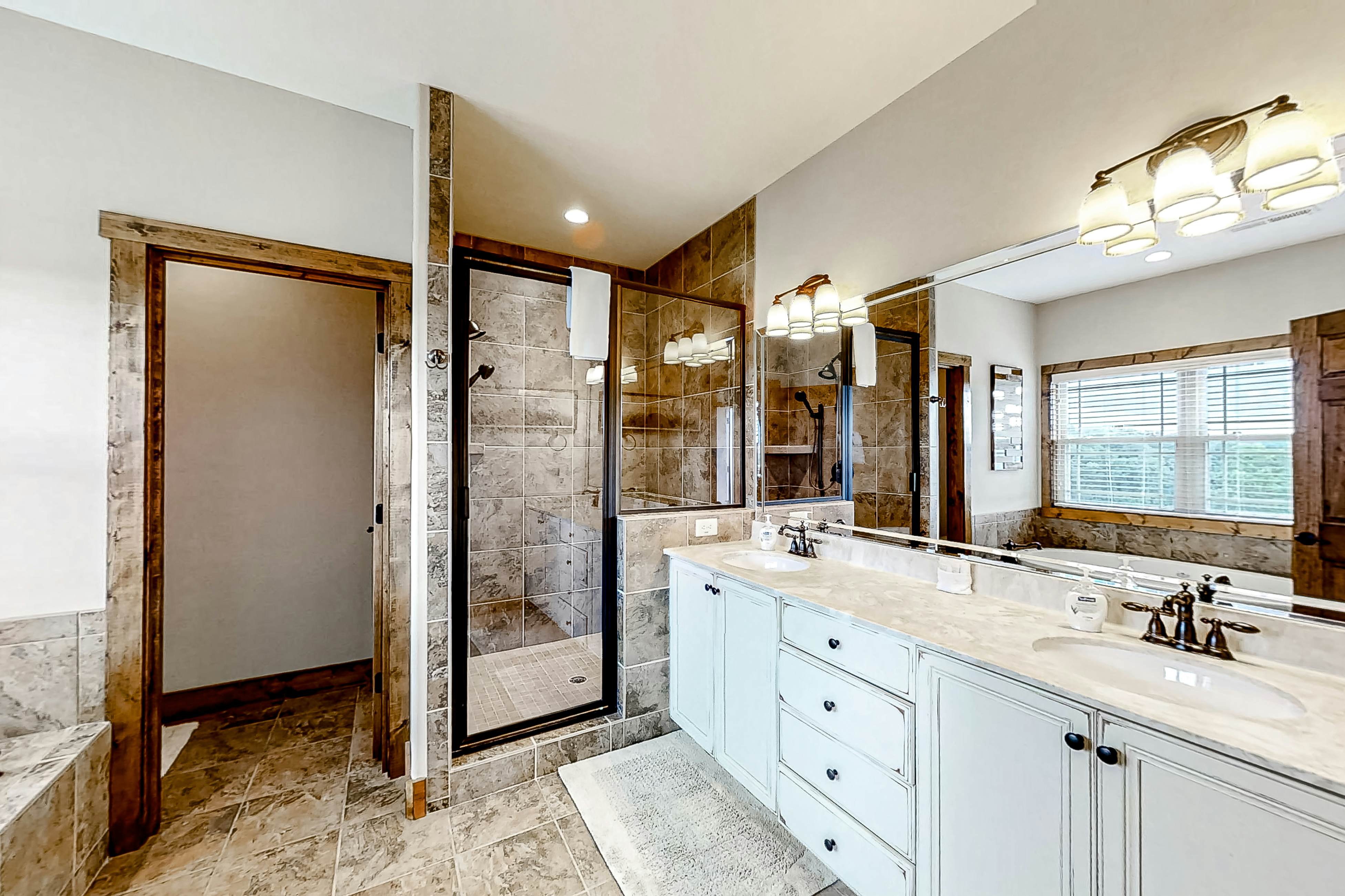 Norris Lake Getaway, Sleep 10・Views・Deck・Boat Slip