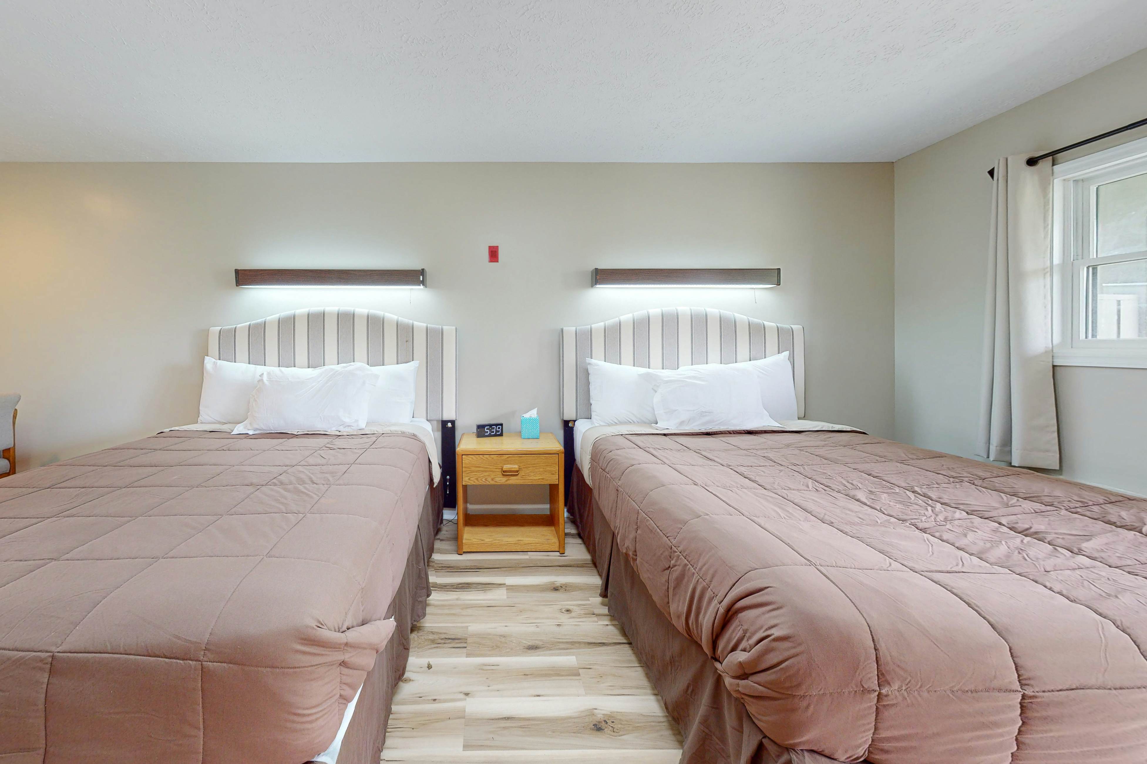 Relaxing Studio, Sleeps 4・Near Golf & Douglas Lake