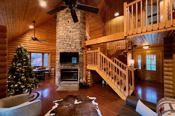 Luxe Cabin, Sleep 6, Hot Tub, Fireplace, Views