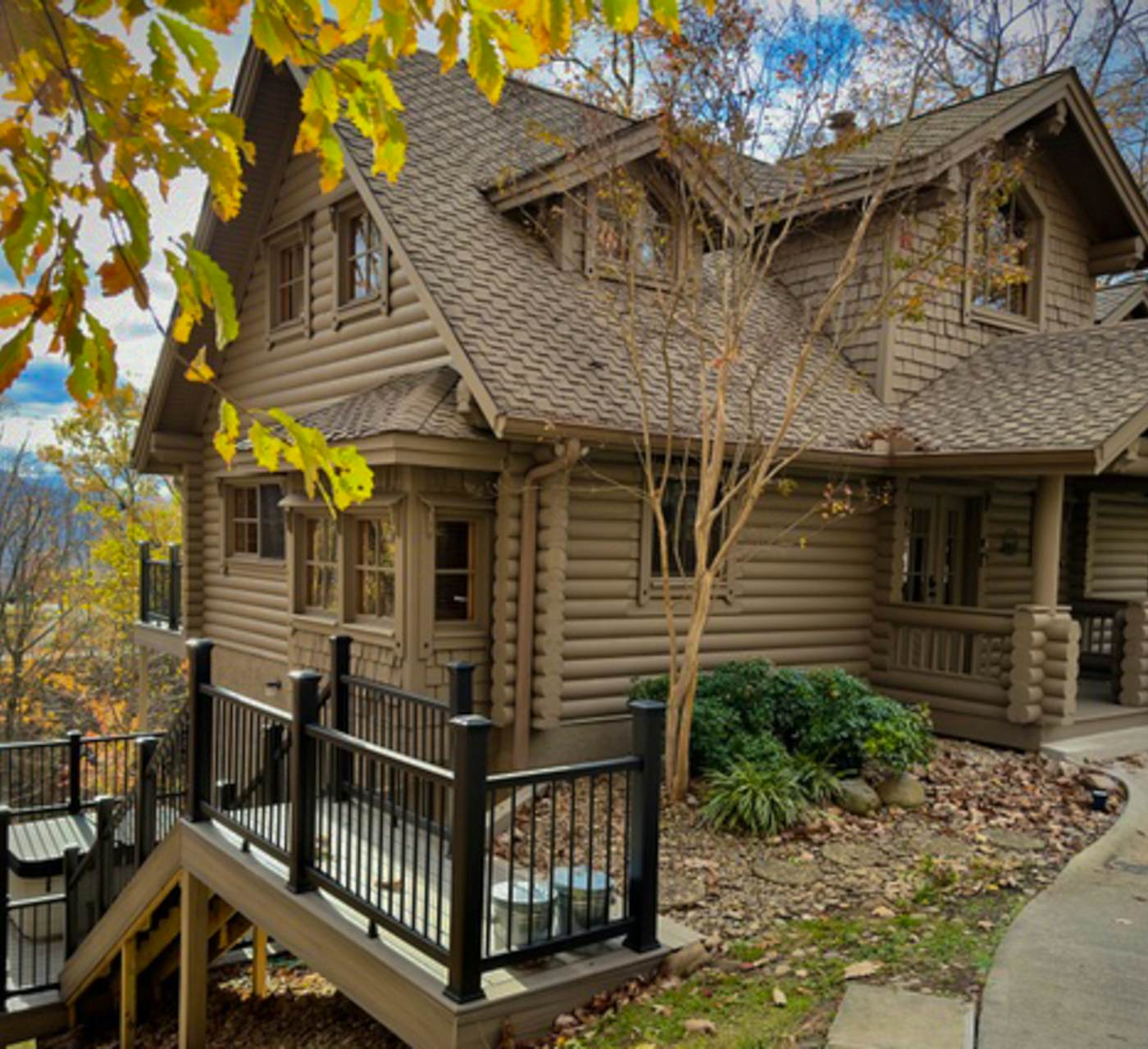 Luxe Cabin, Sleep 6, Hot Tub, Fireplace, Views - Gatlinburg