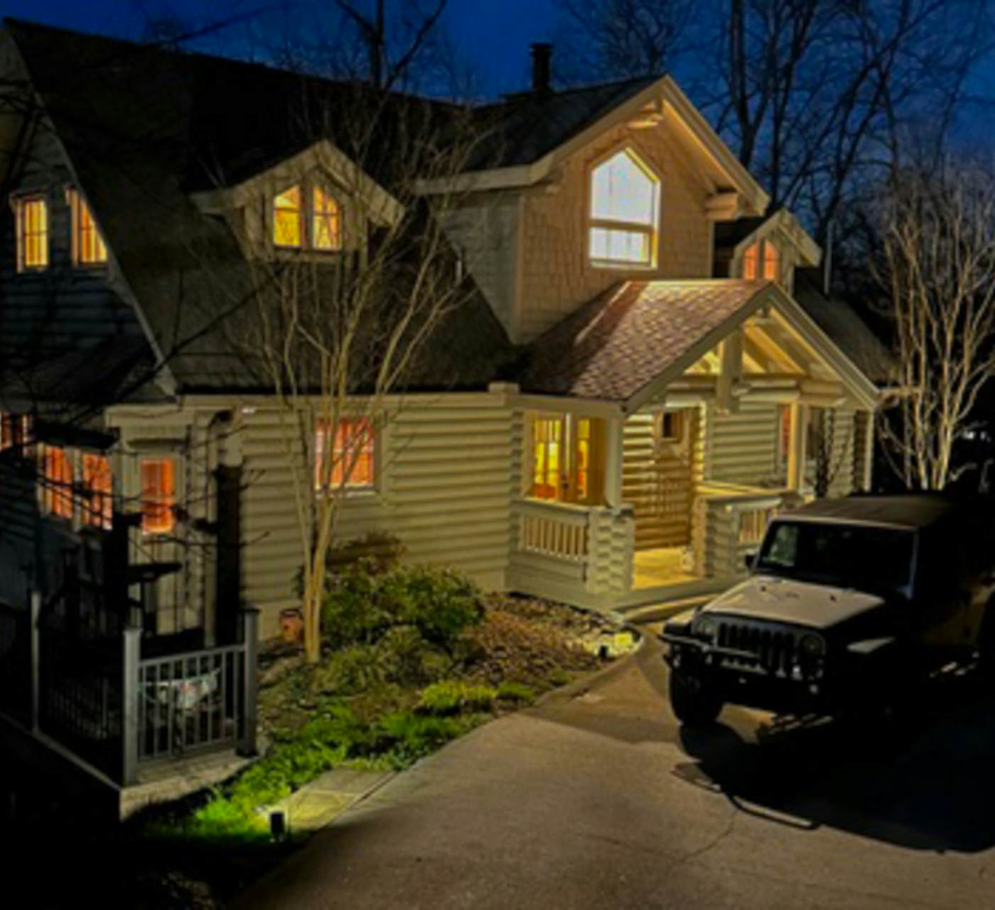 Luxe Cabin, Sleep 6, Hot Tub, Fireplace, Views - Gatlinburg