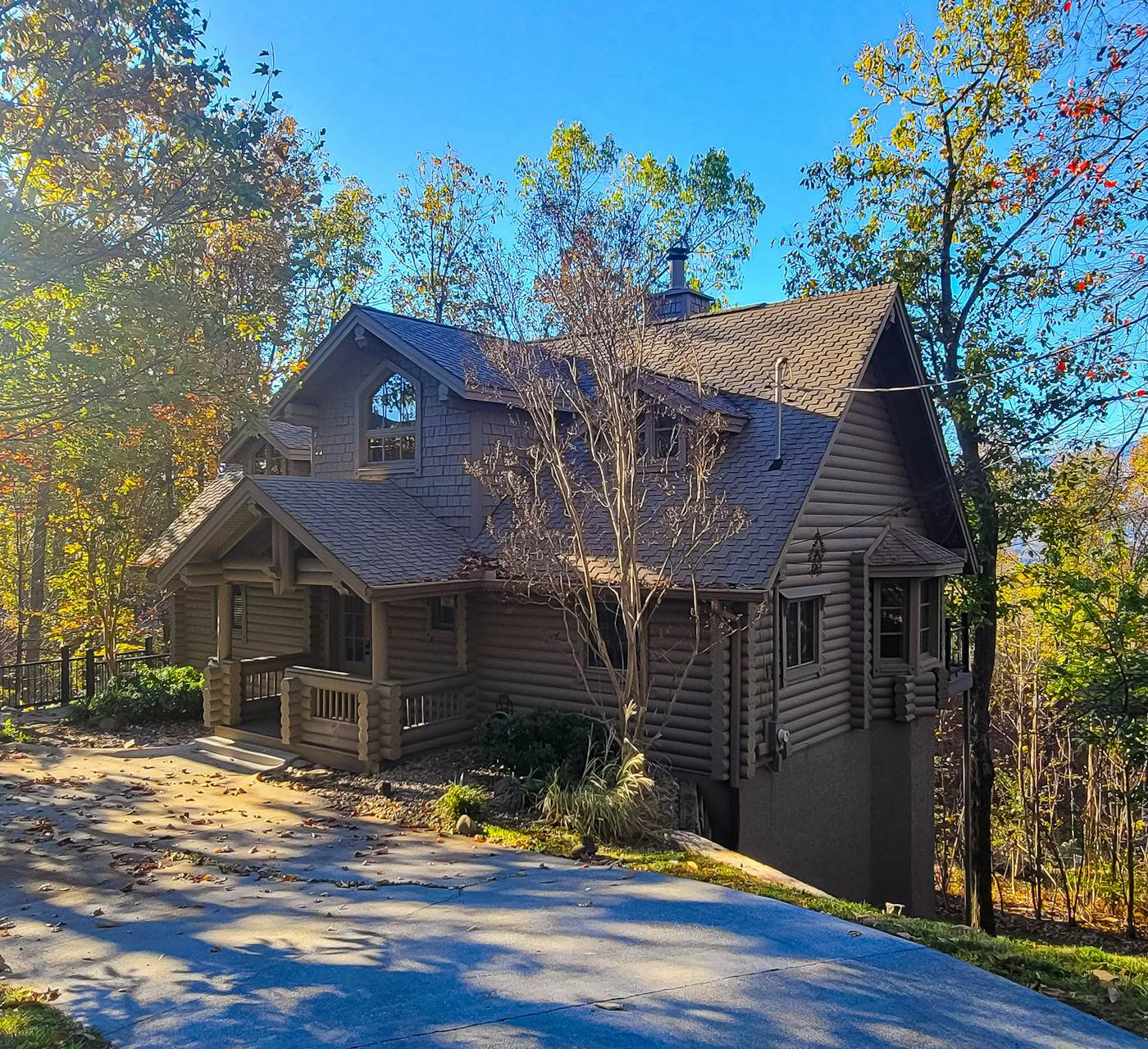 Luxe Cabin, Sleep 6, Hot Tub, Fireplace, Views - Gatlinburg