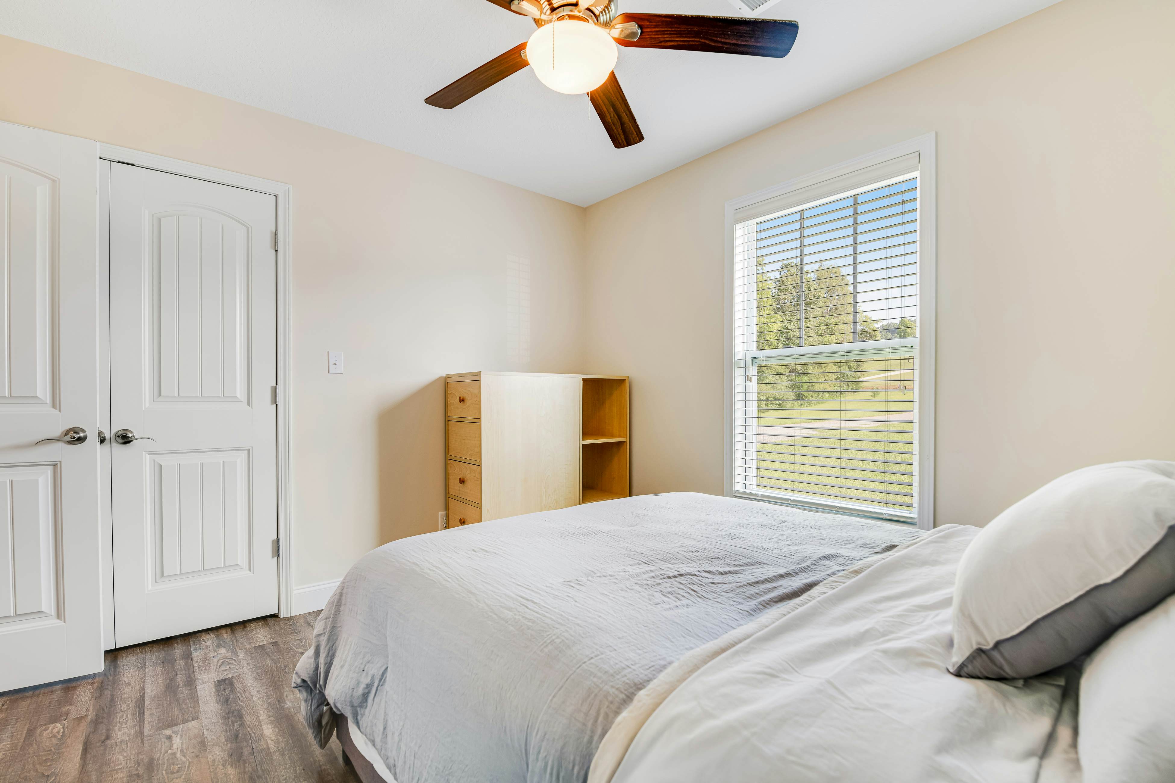 Cozy Lakefront Home, Sleep 12・Private Dock・Hot Tub