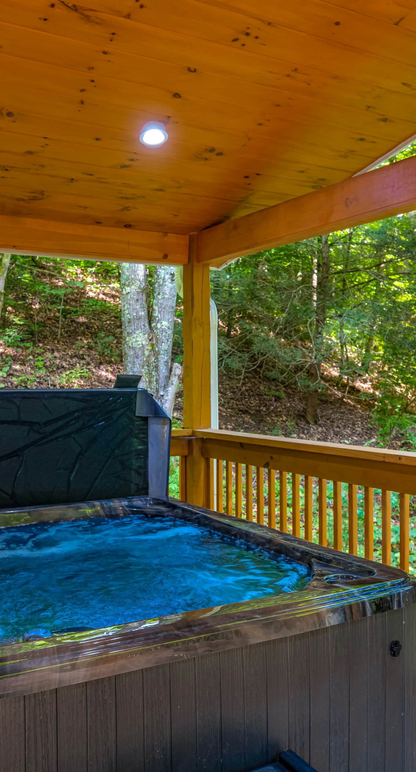 Woodland Cottage Retreat・Hot Tub・Grill・Fireplace