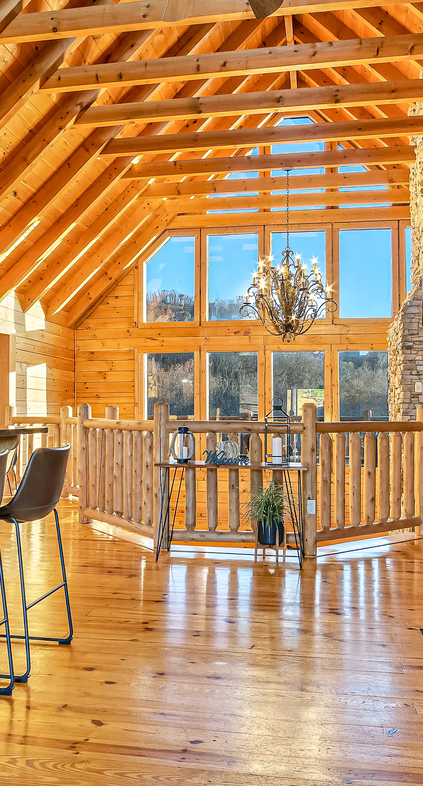 Queen of Dreams, 360 Deck, Game Room , Outdoor Pool