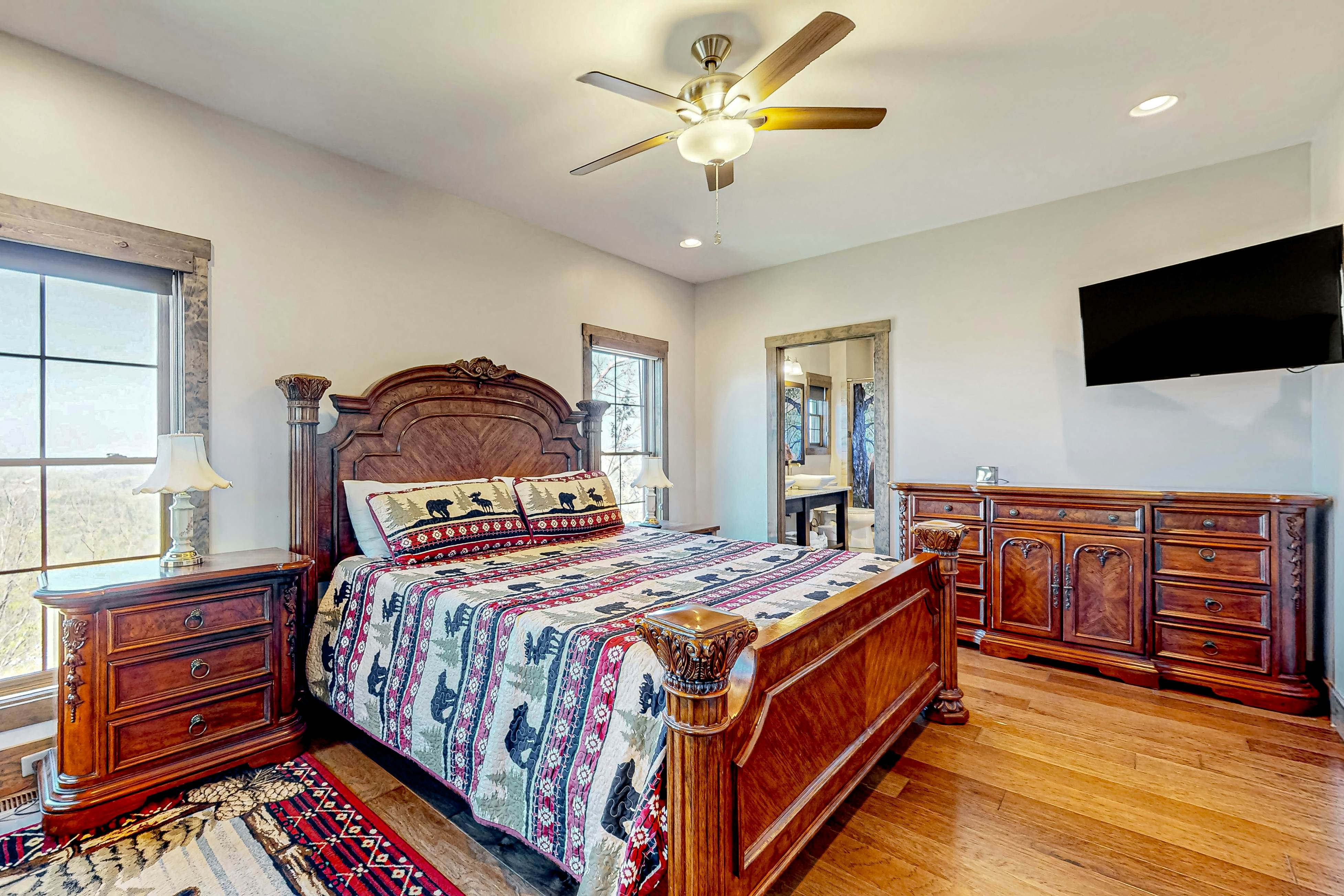 Bright Home, Sleeps 12・Hot Tub・Pools・Billiard Room