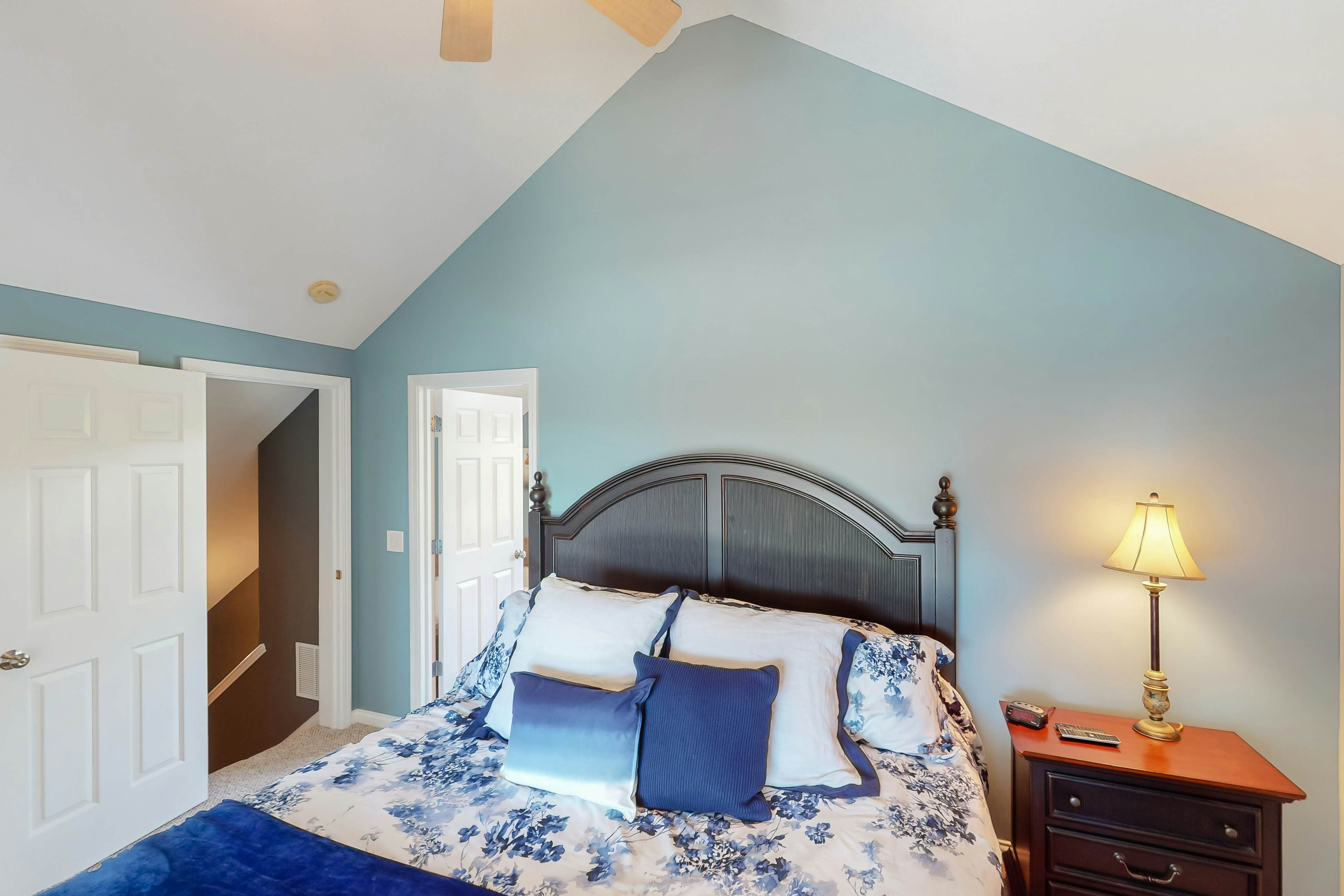 Family Lake Escape | Shared Pool, Dock & Clubhouse