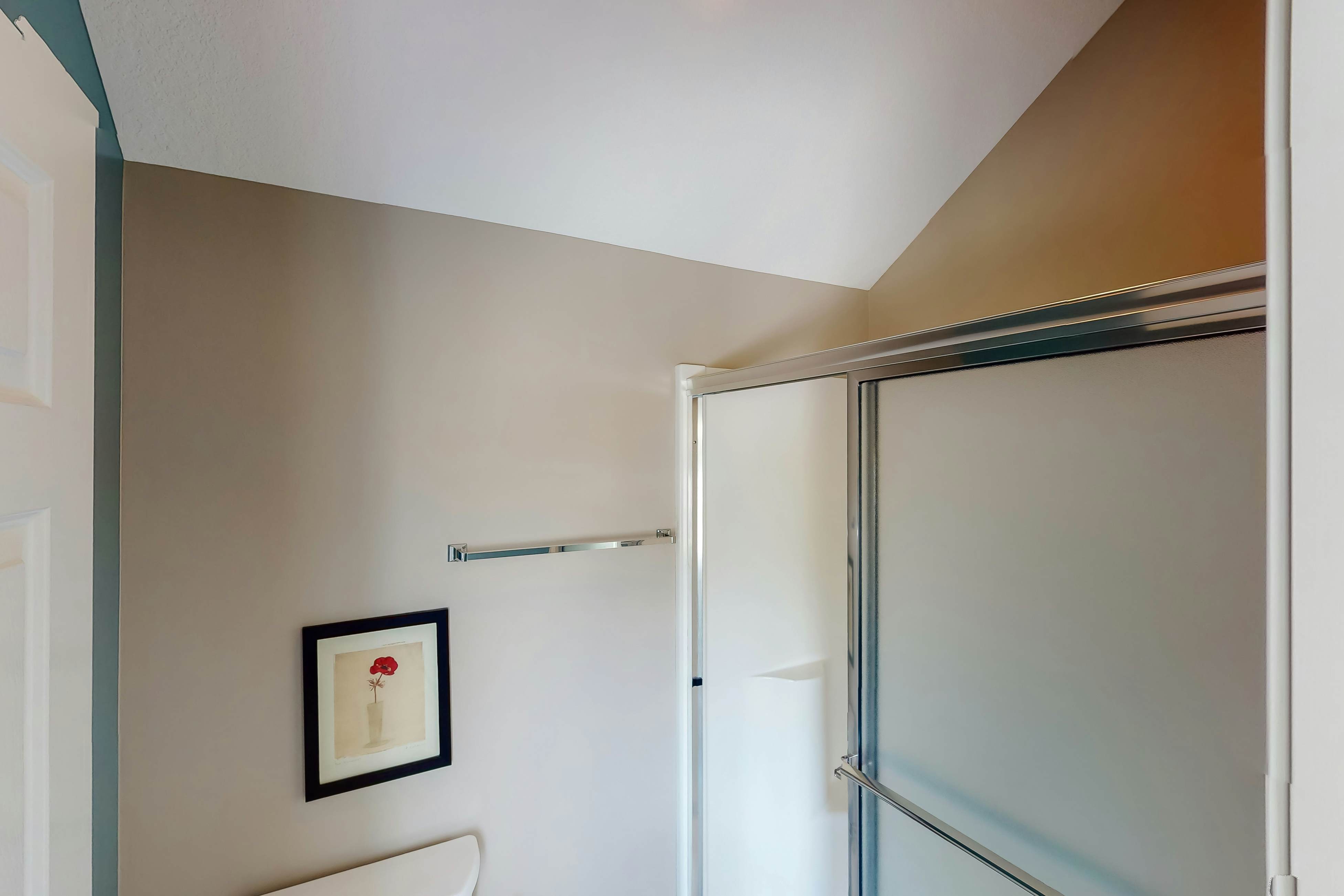 Family Lake Escape | Shared Pool, Dock & Clubhouse