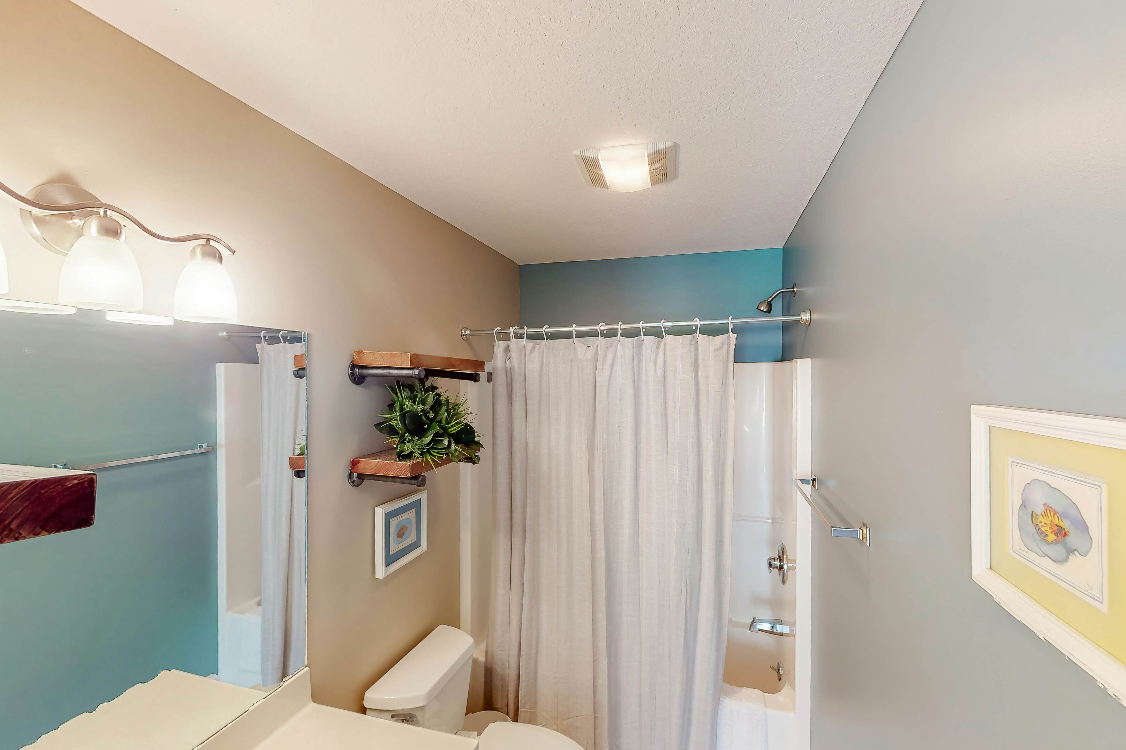 Family Lake Escape | Shared Pool, Dock & Clubhouse