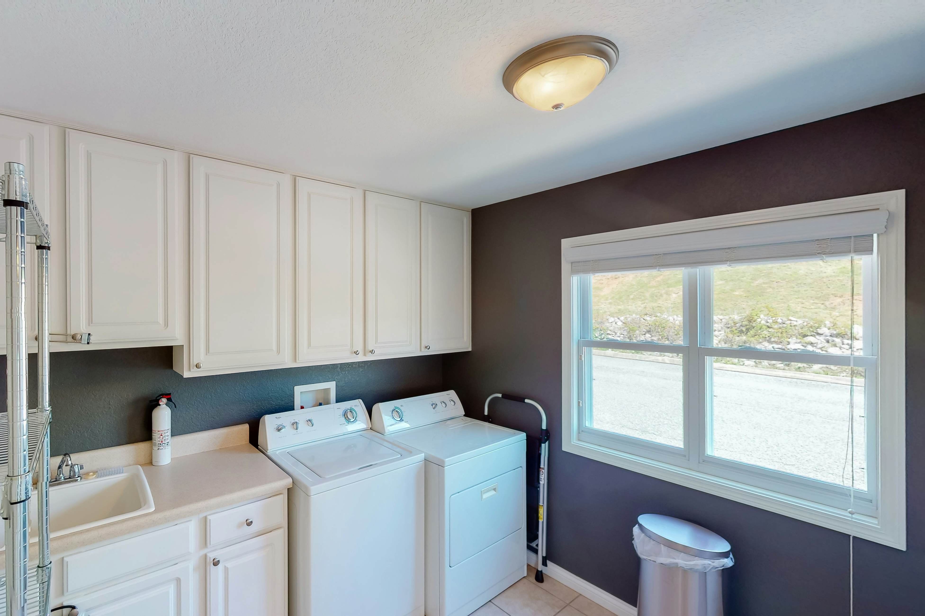 Family Lake Escape | Shared Pool, Dock & Clubhouse