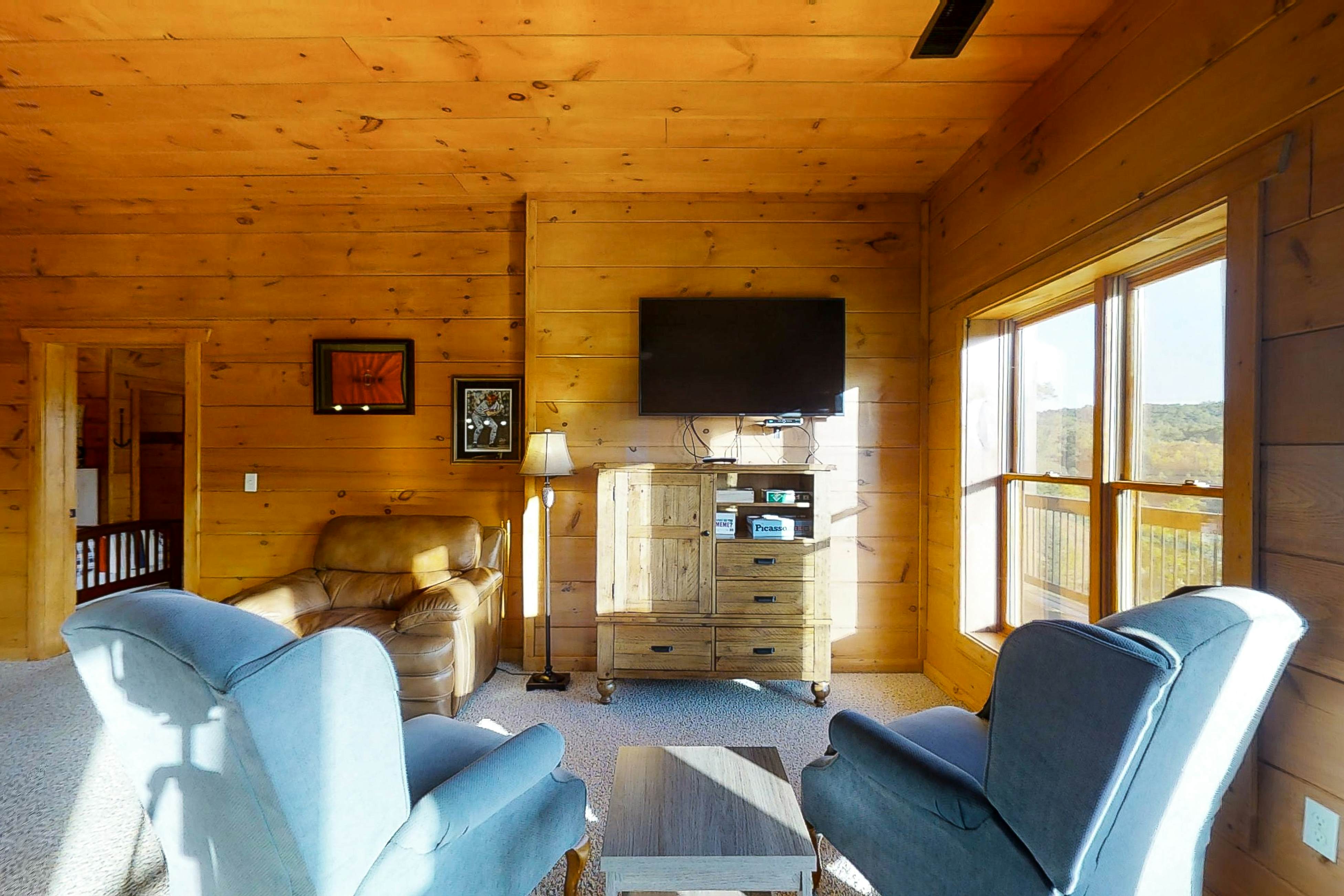 Three-Story Lake Escape w/ Hot Tub & Pool Table