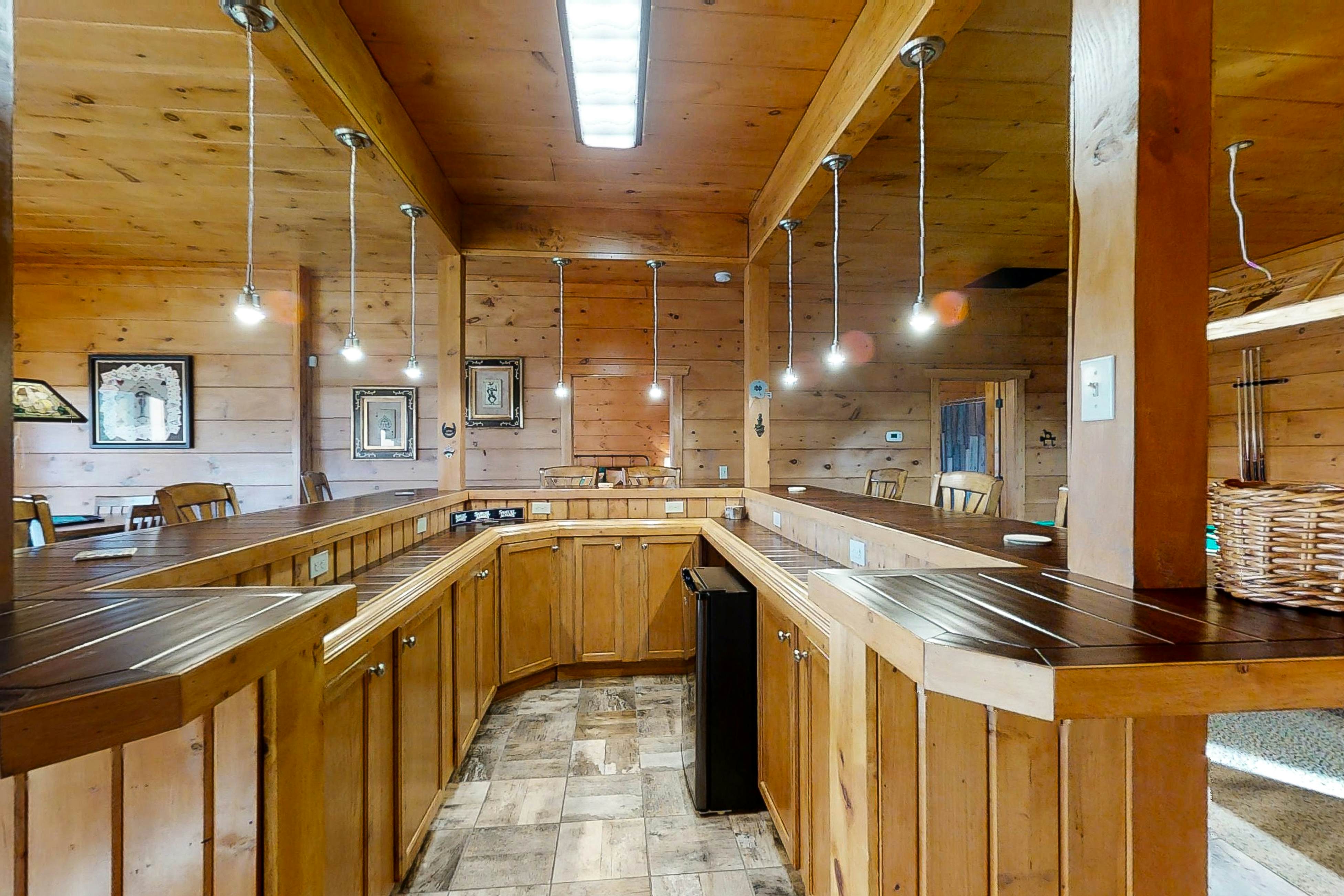 Three-Story Lake Escape w/ Hot Tub & Pool Table