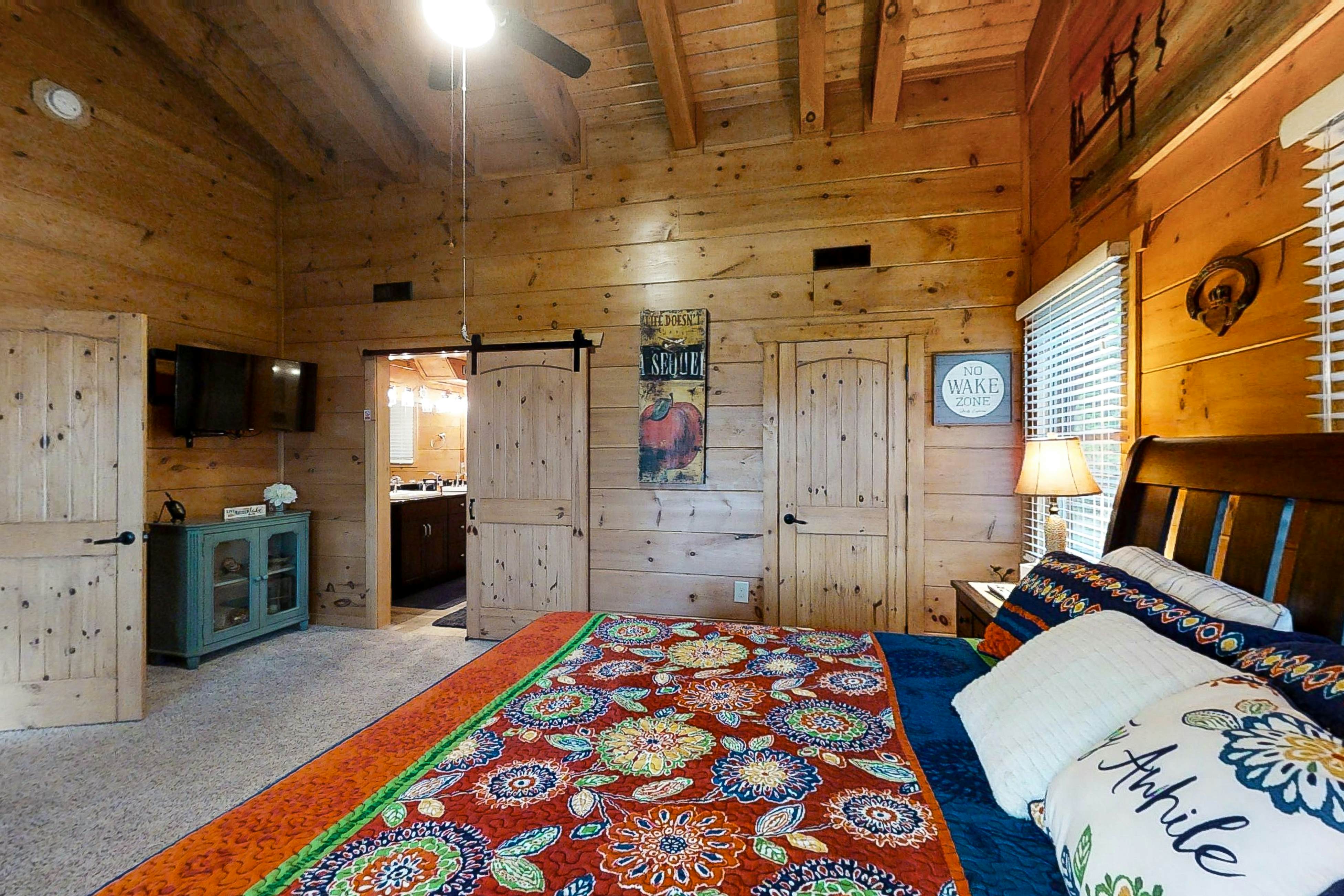 Three-Story Lake Escape w/ Hot Tub & Pool Table