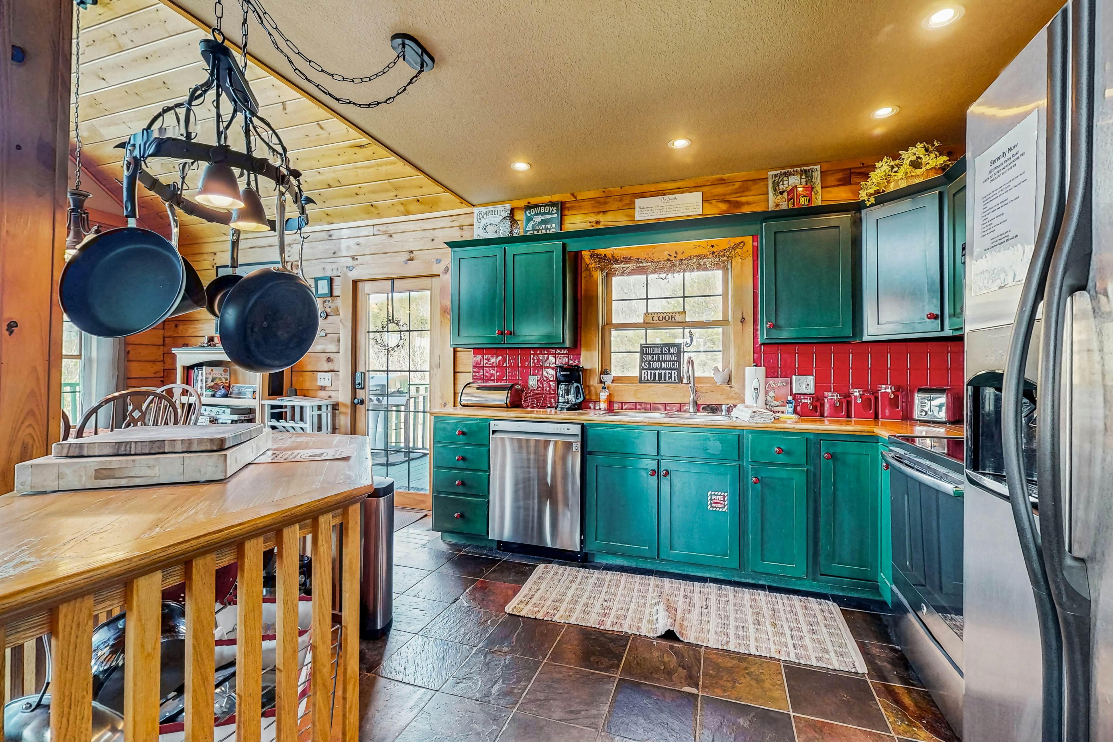 Cozy Home with Hot Tub, Stunning Views, Fire Pit, and Large Fenced-In Yard