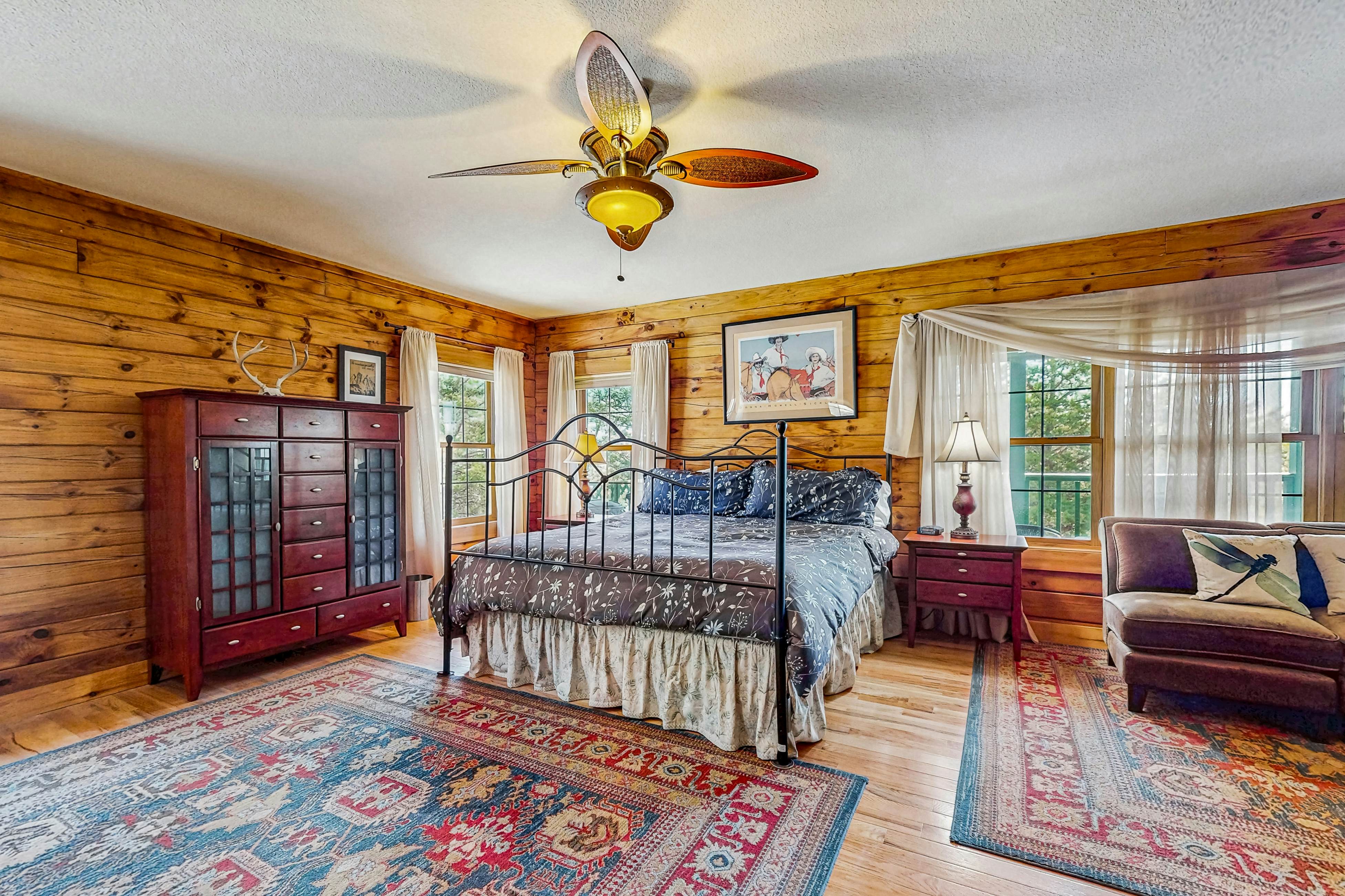 Cozy Home with Hot Tub, Stunning Views, Fire Pit, and Large Fenced-In Yard