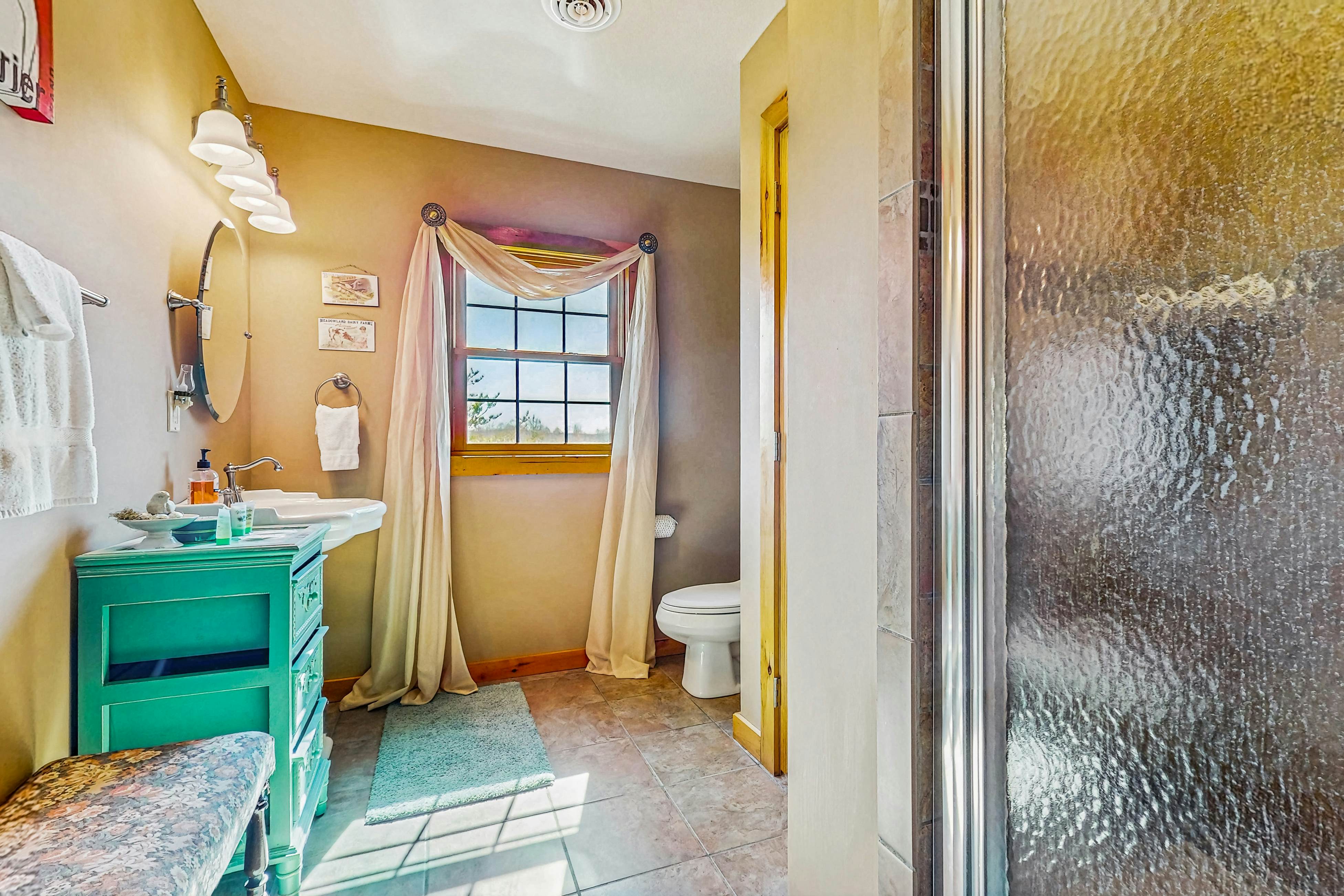 Cozy Home with Hot Tub, Stunning Views, Fire Pit, and Large Fenced-In Yard