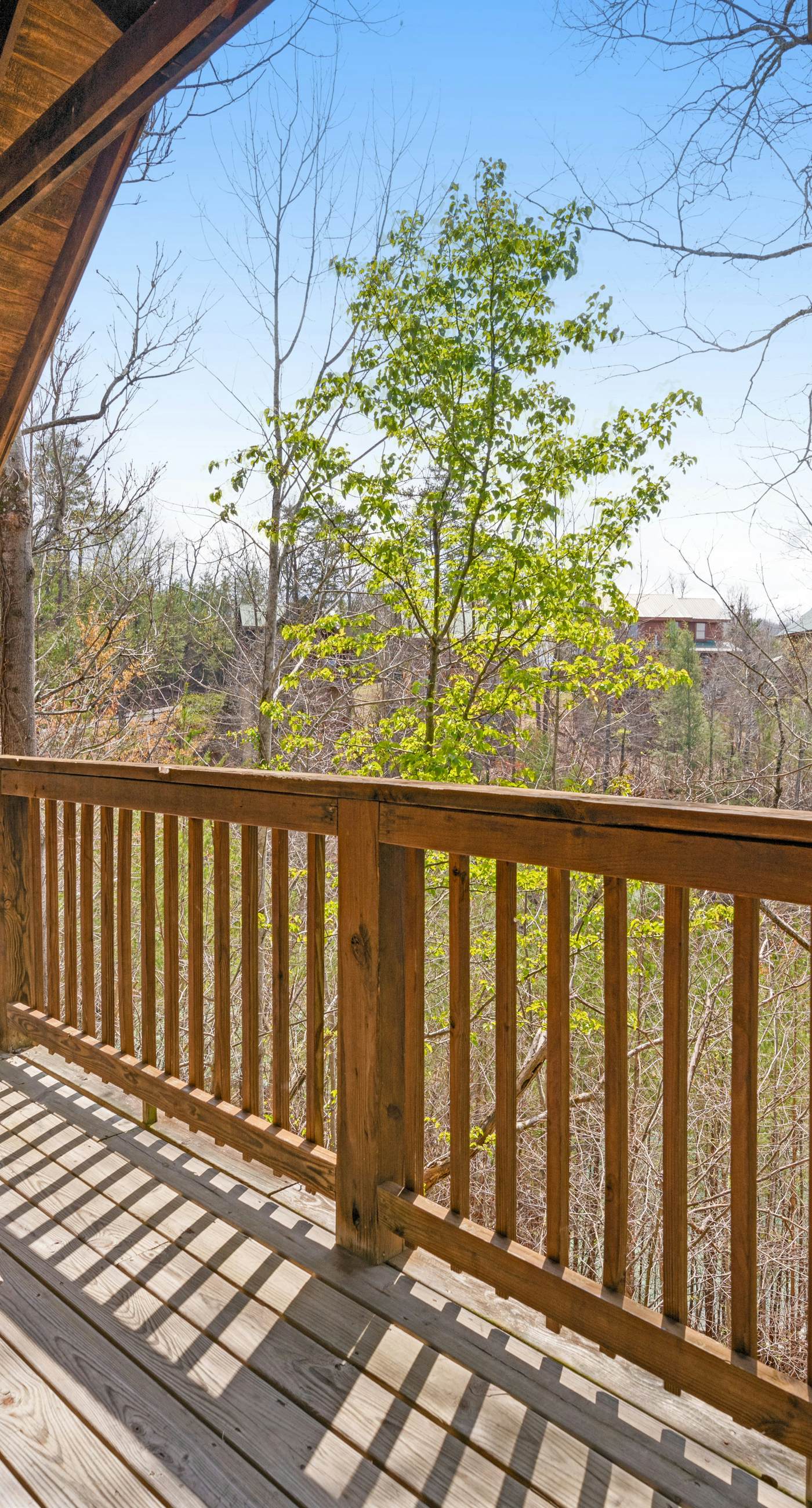 0.7 Mi to DT Pigeon Forge・Couples Escape・Pool Use