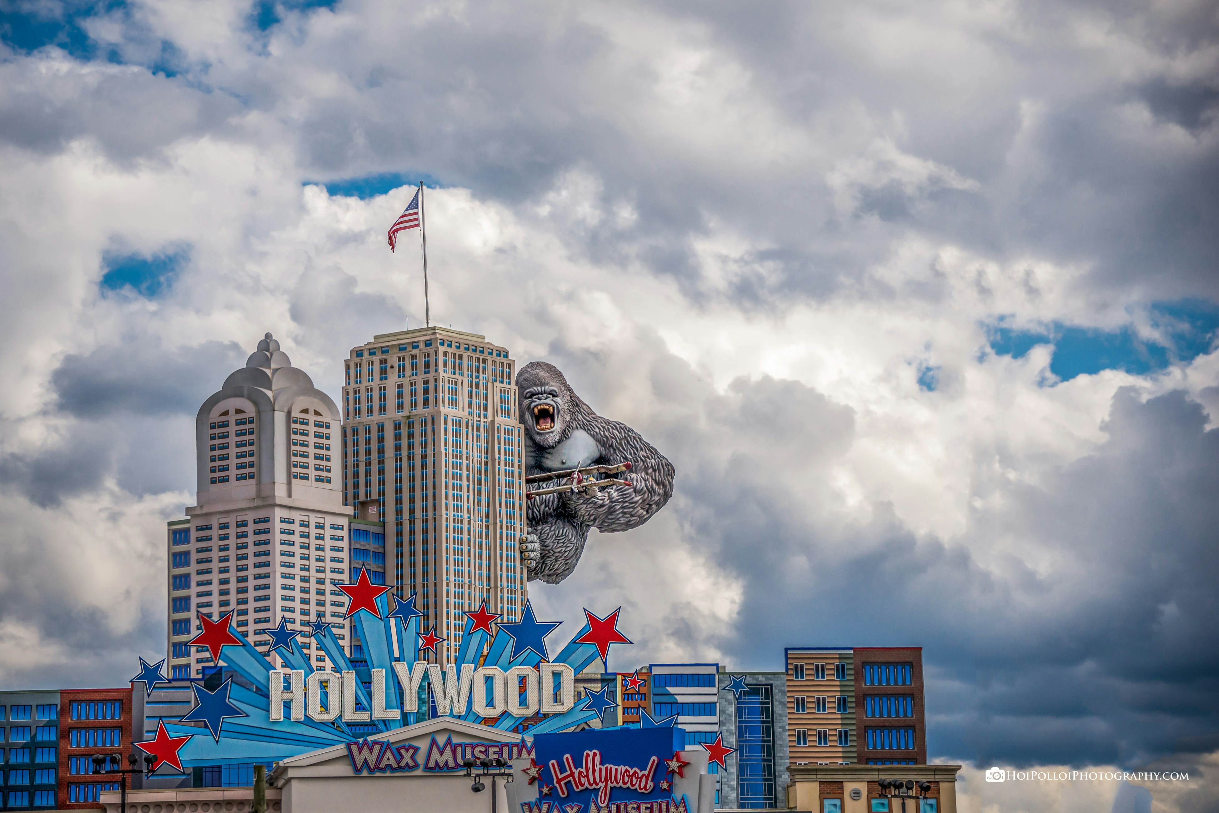 Quaint Cabin with Gas Fireplace & Shared Seasonal Pool - Free Attraction Tickets