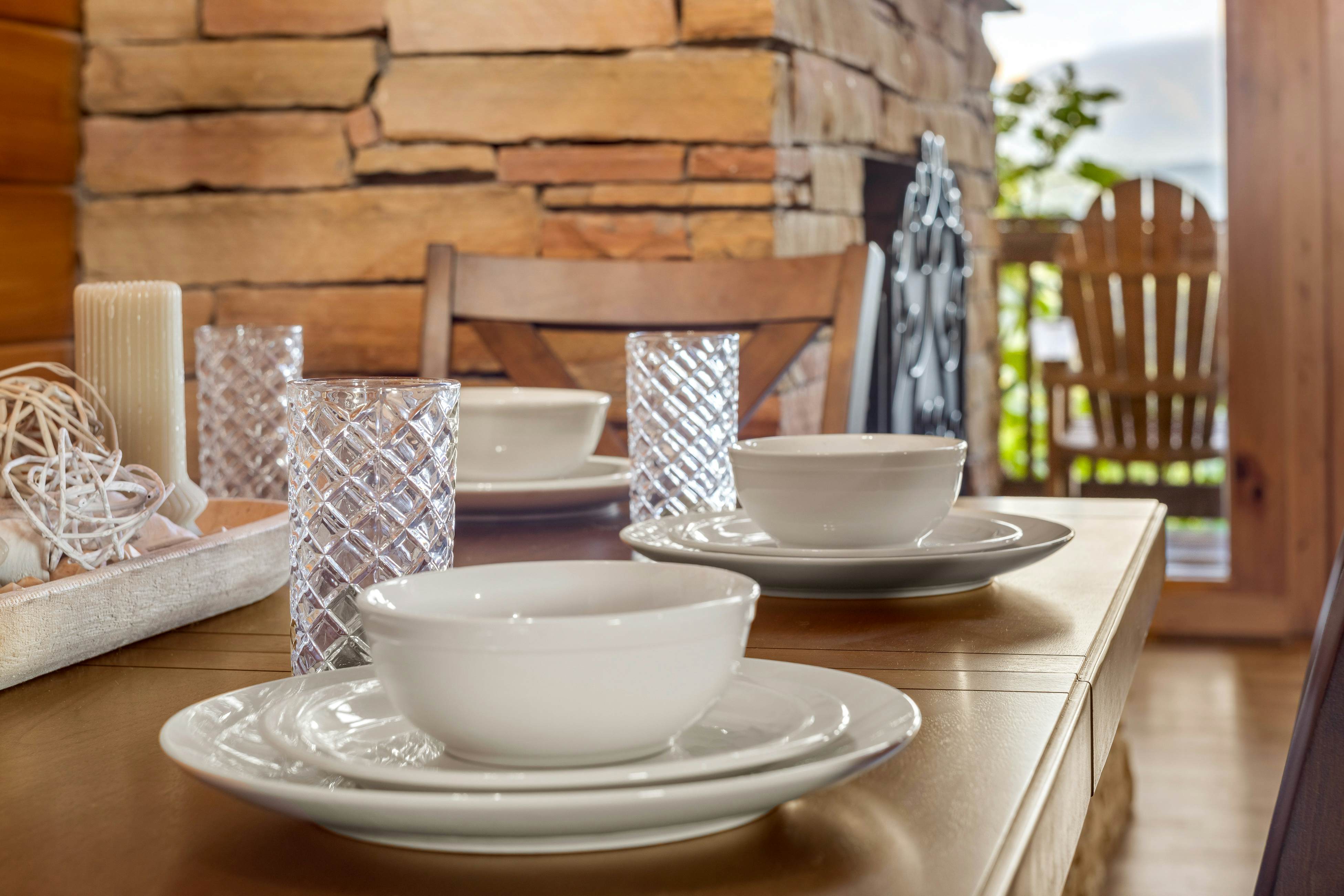 Rustic log cabin w/ Free Attraction Tickets, mountain views, hot tub, & games