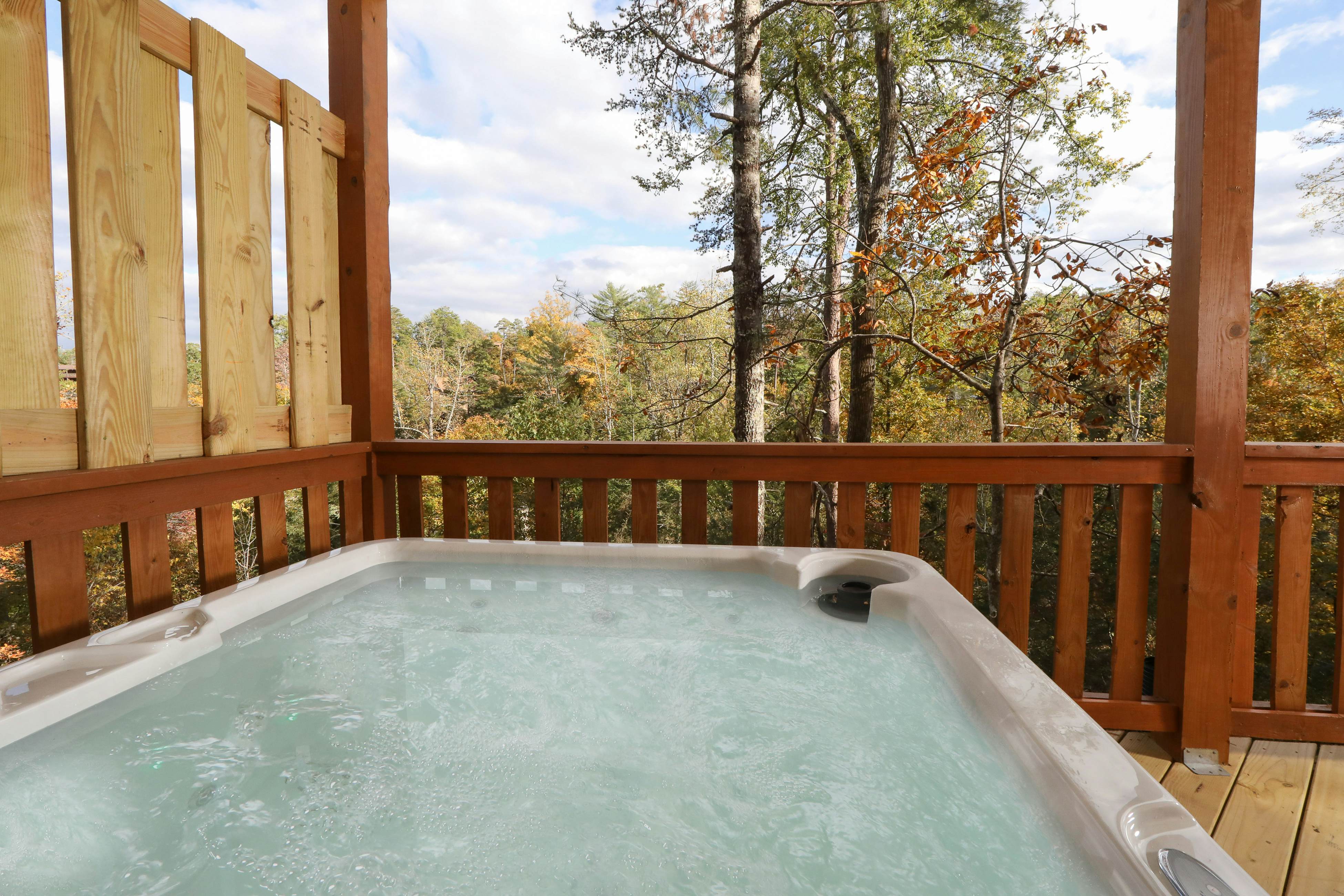 Cozy Cabin, Sleep 8・Theater Room・Pool Table・Deck