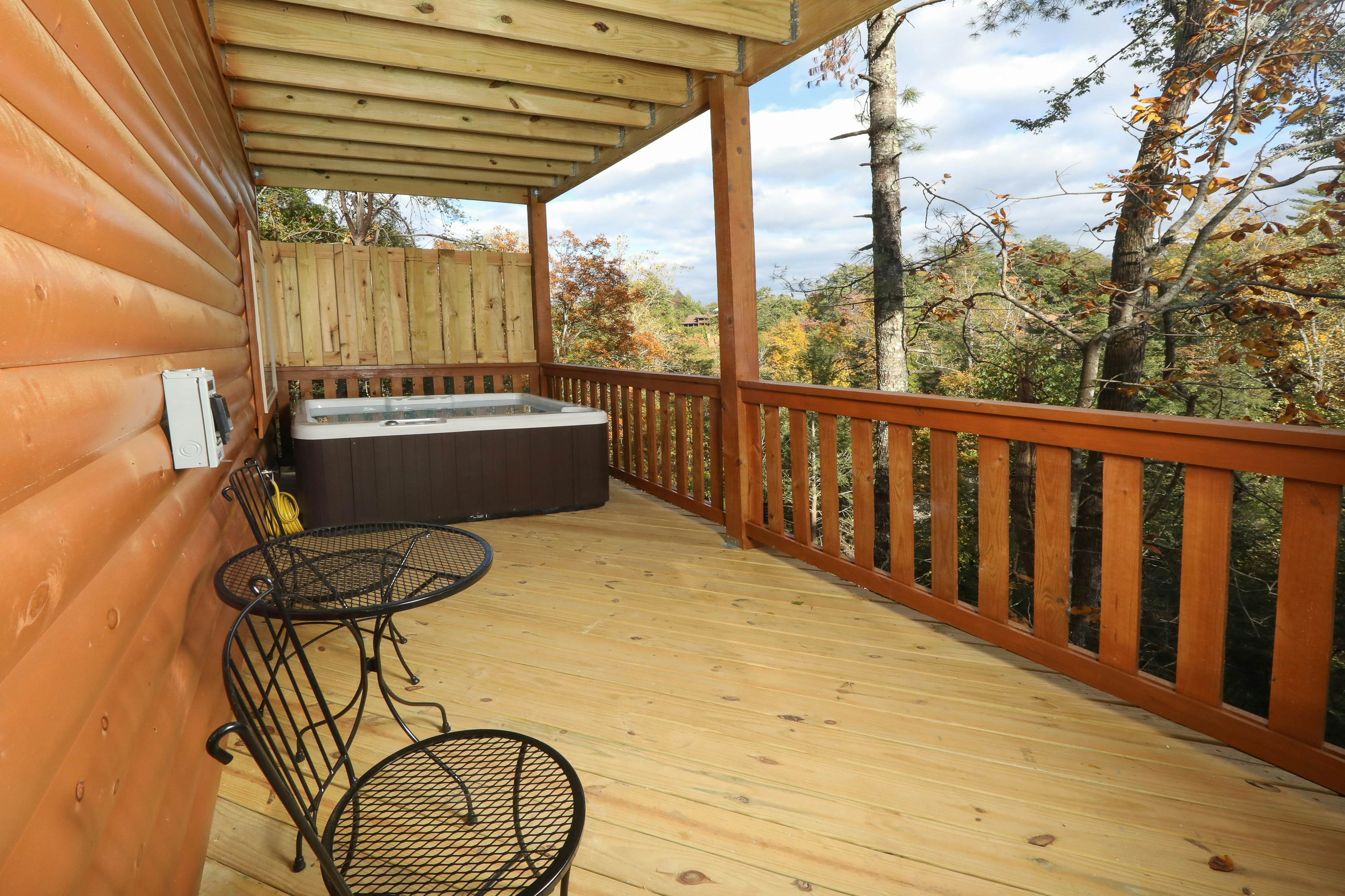 Cozy Cabin, Sleep 8・Theater Room・Pool Table・Deck