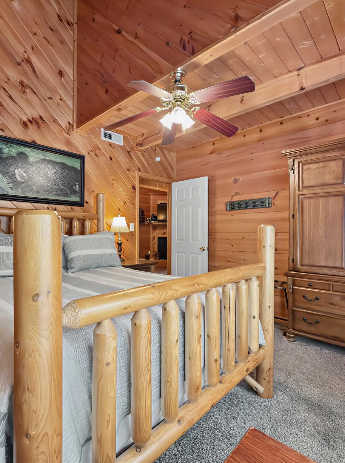Near Dollywood Cabin Escape・Deck・Private Hot Tub