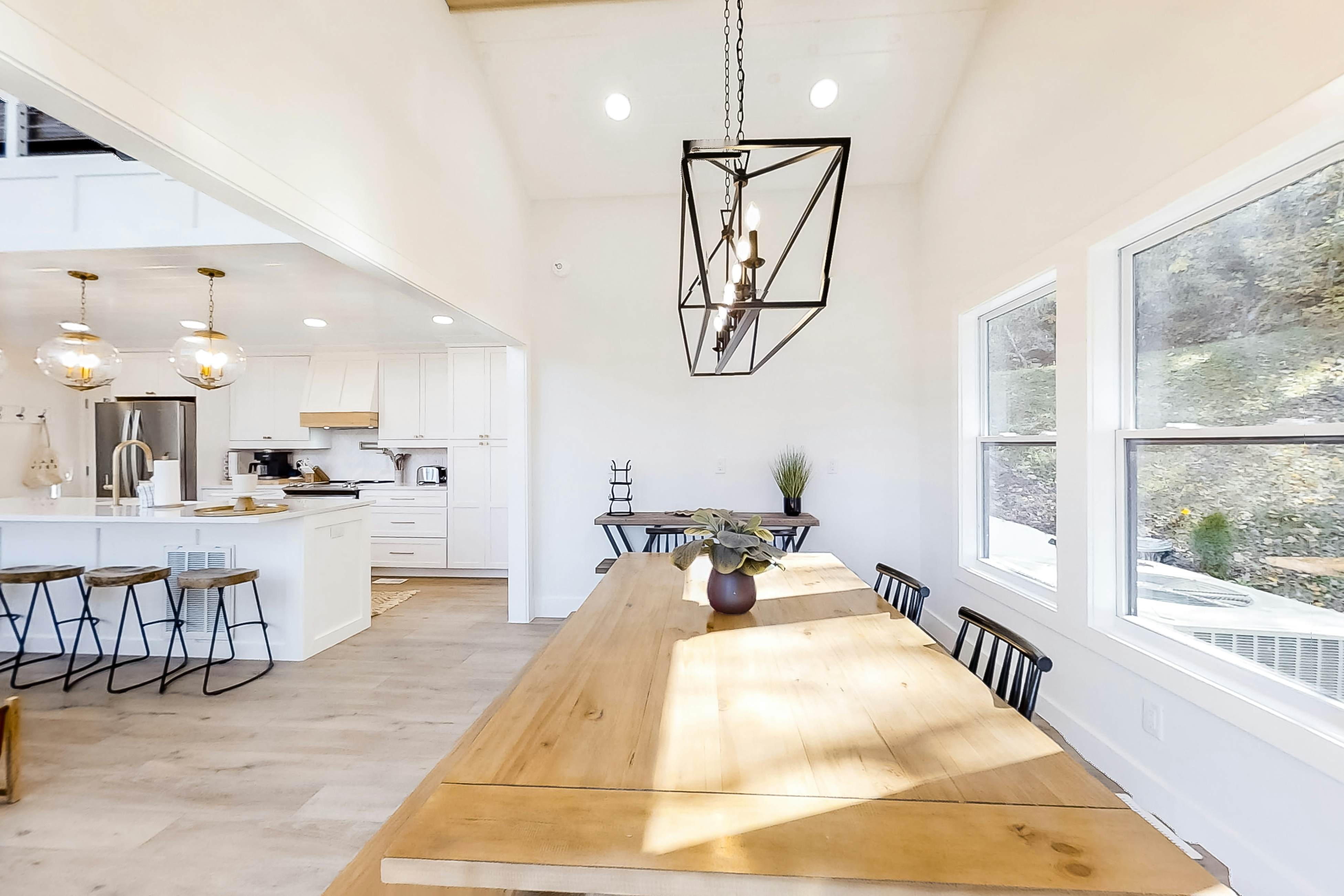 Waterfront Norris Lake Gem | Dock・Fire Pit・Decks