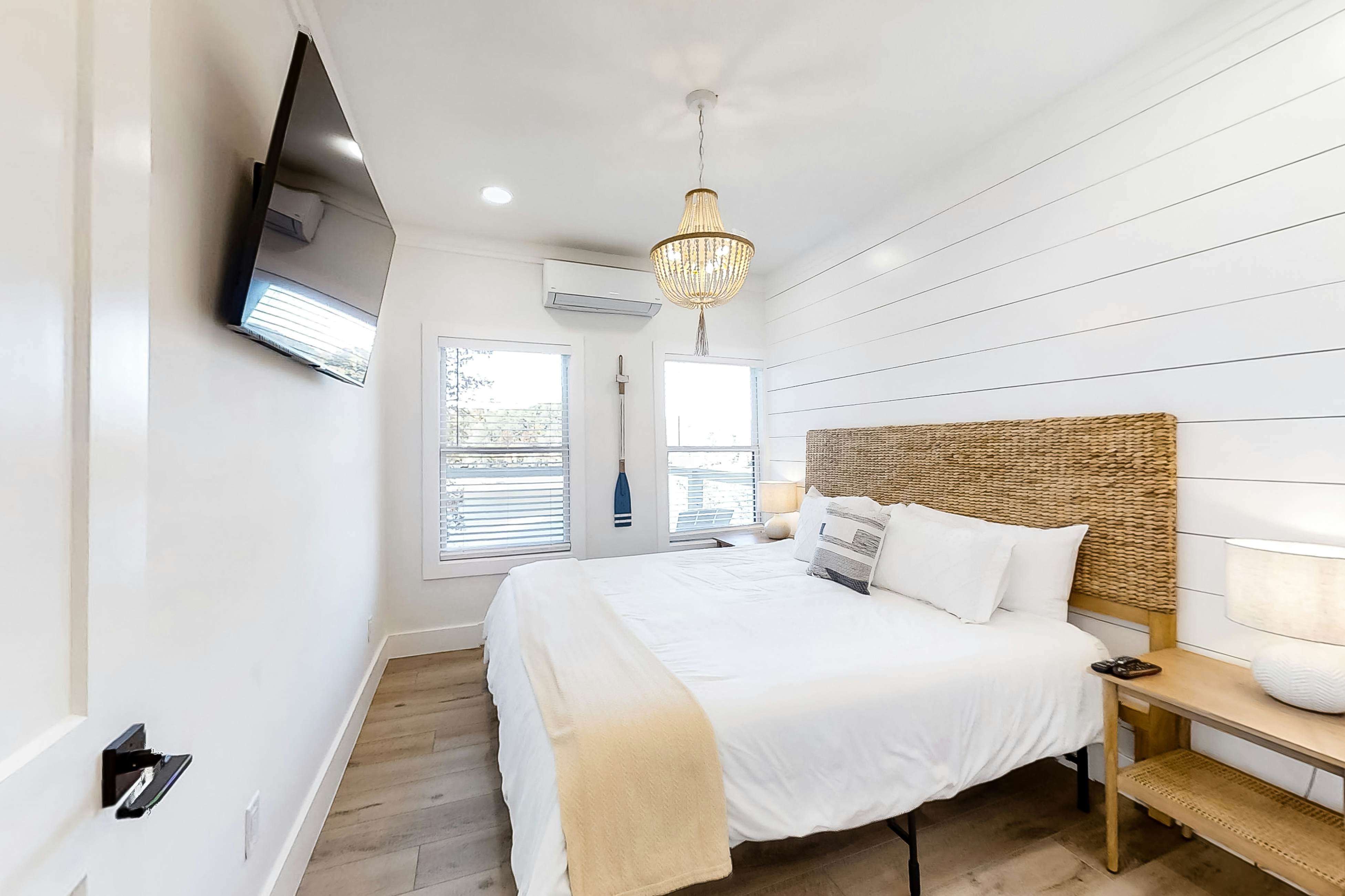 Waterfront Norris Lake Gem | Dock・Fire Pit・Decks