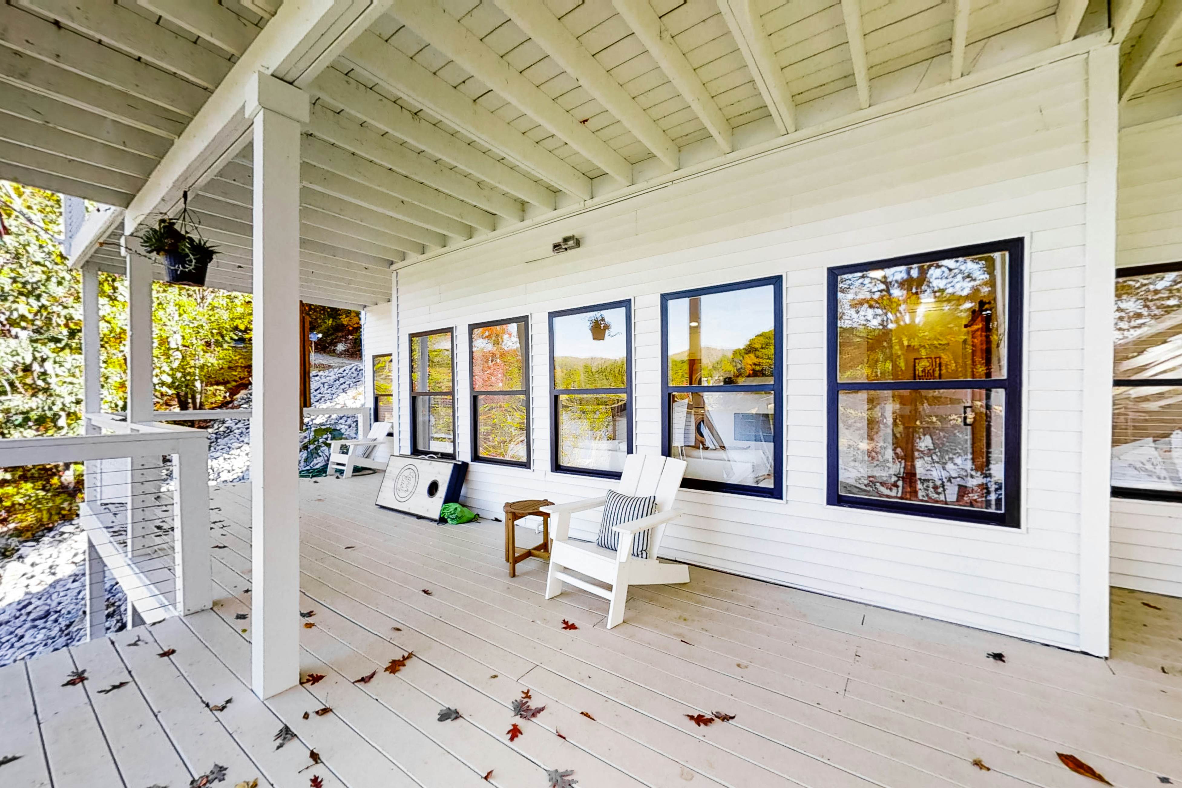 Waterfront Norris Lake Gem | Dock・Fire Pit・Decks