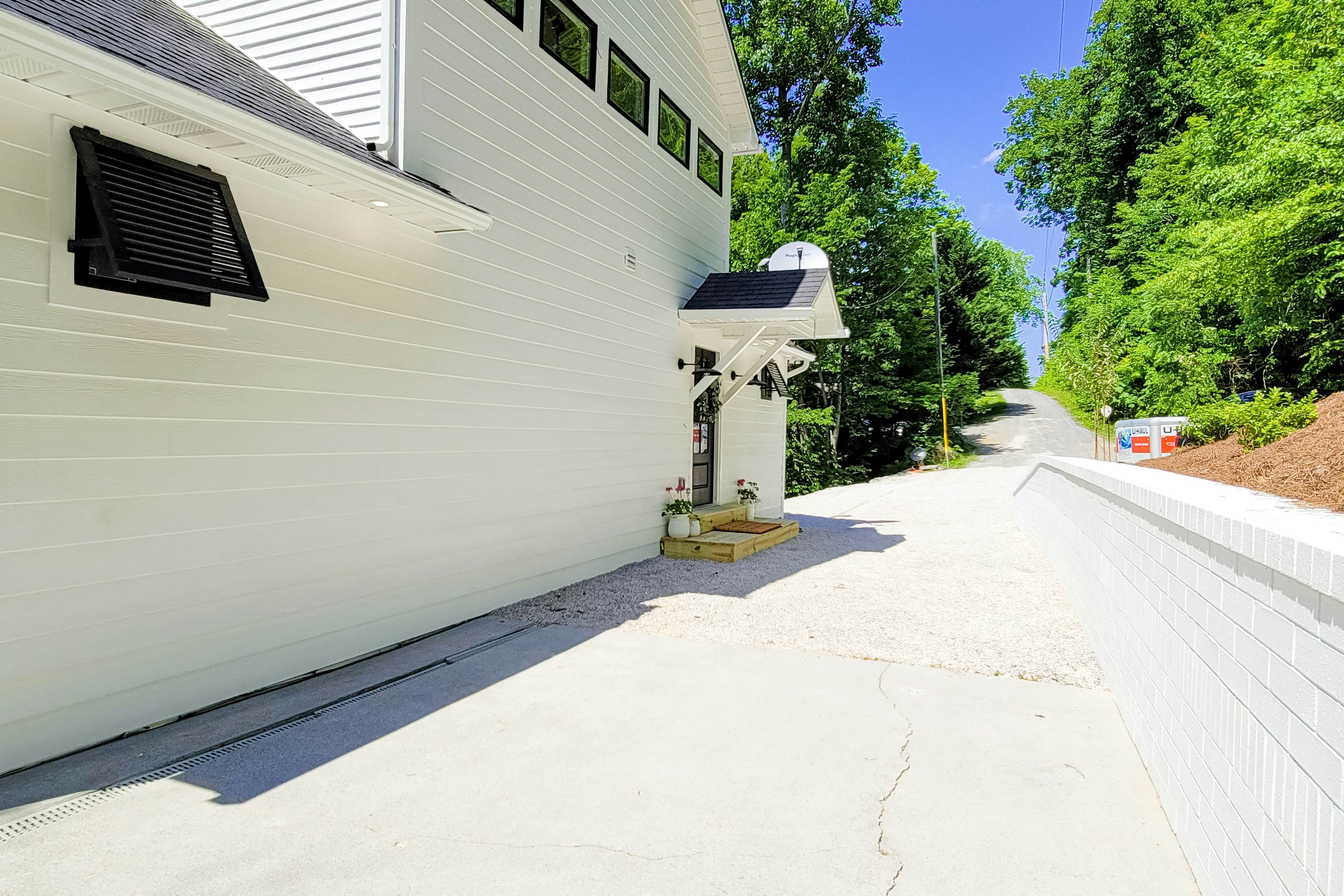 Waterfront Norris Lake Gem | Dock・Fire Pit・Decks