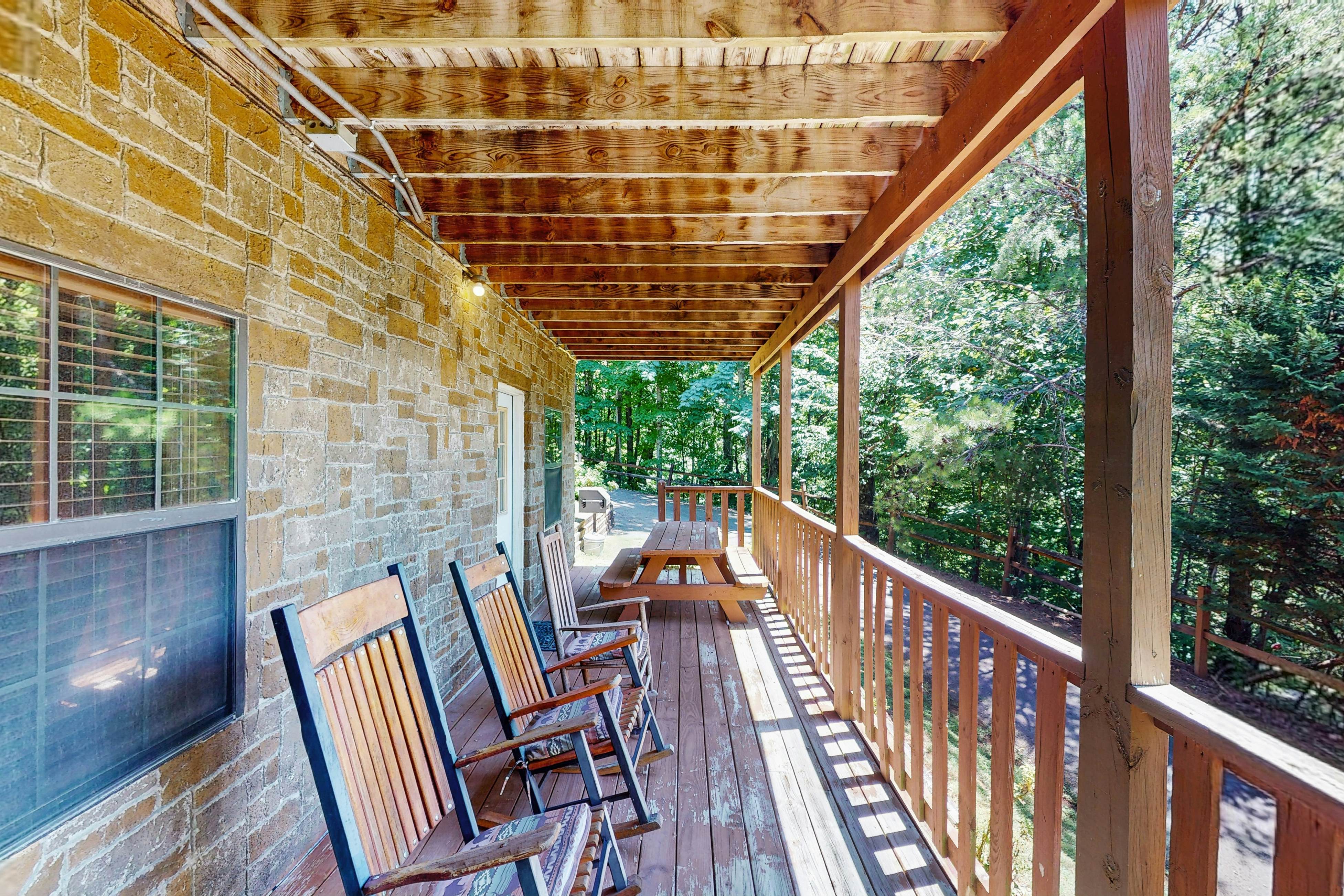 Secluded Cabin w/ Free Attraction Tickets, Hot Tub, Game Room, Picturesque Views