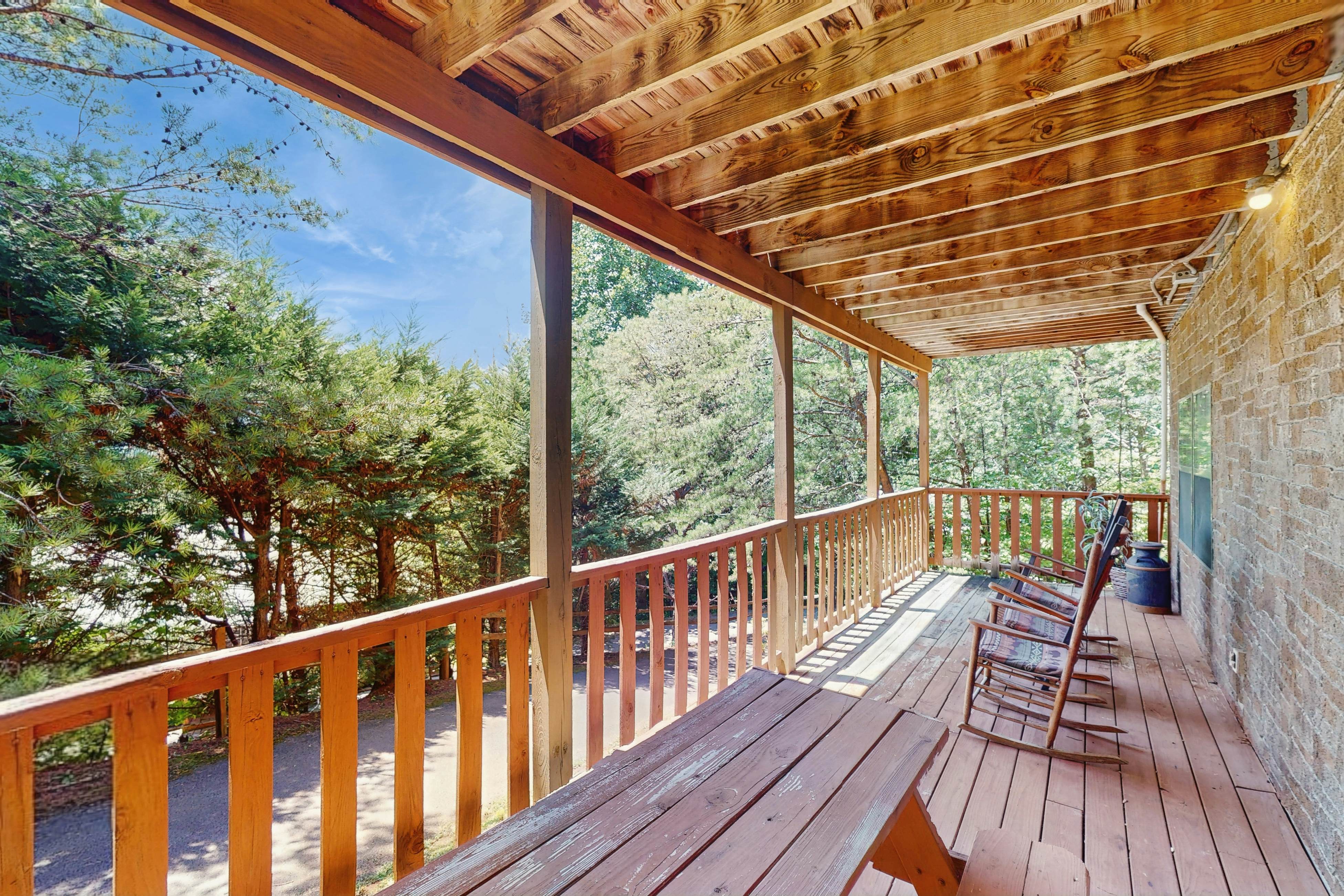 Secluded Cabin w/ Free Attraction Tickets, Hot Tub, Game Room, Picturesque Views