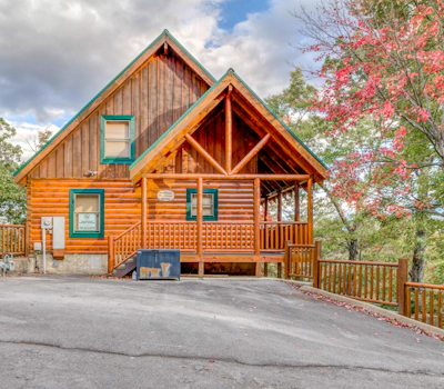 Charming Log Cabin, Sleeps 6, Hot Tub, Pool Table