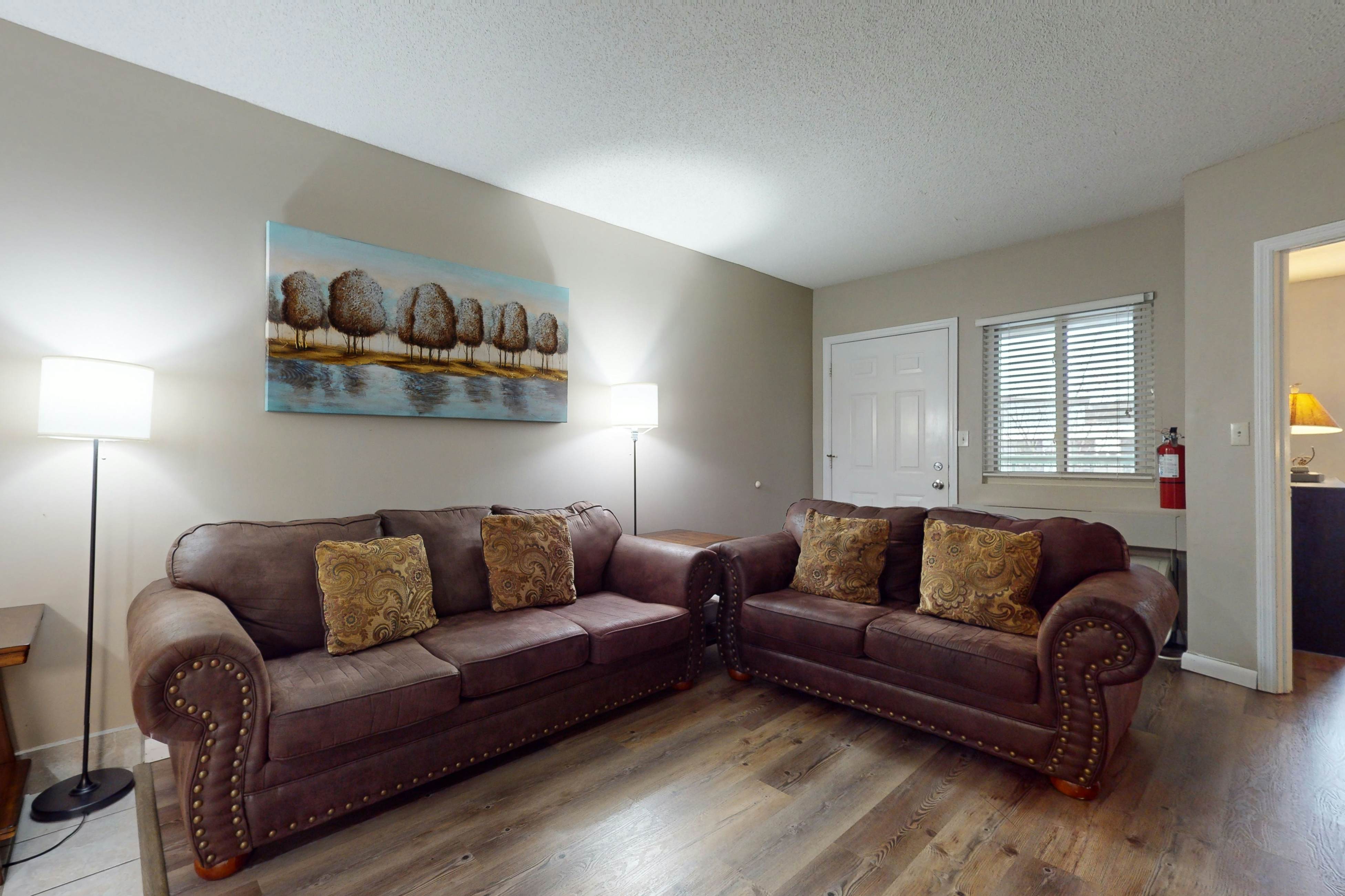 Homey riverfront condo w/ Free Attraction Tickets, shared pool, & gas fireplace