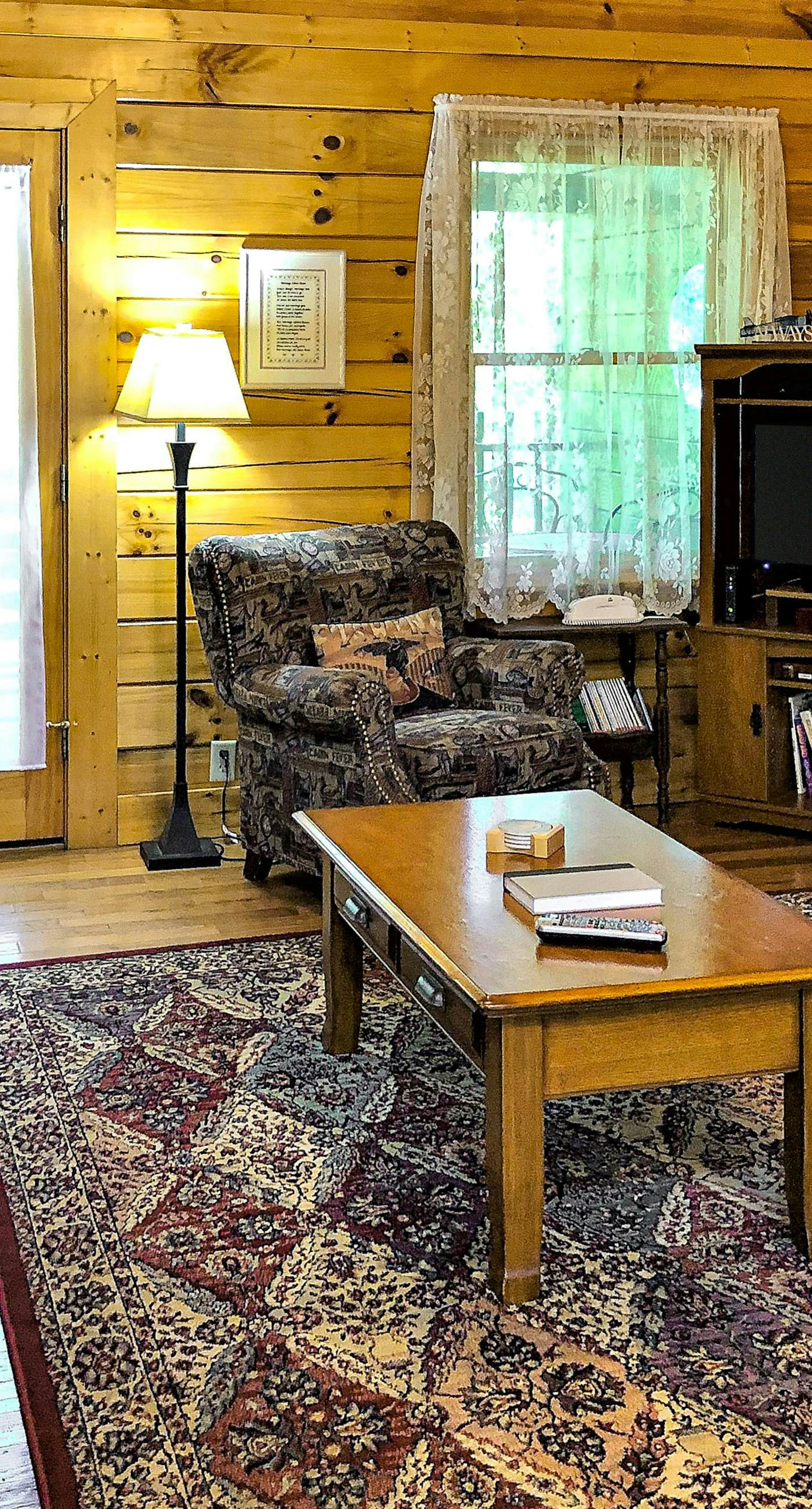 Gatlinburg Cabin W Hot Tub・Jacuzzi Tub・Seelsp 4