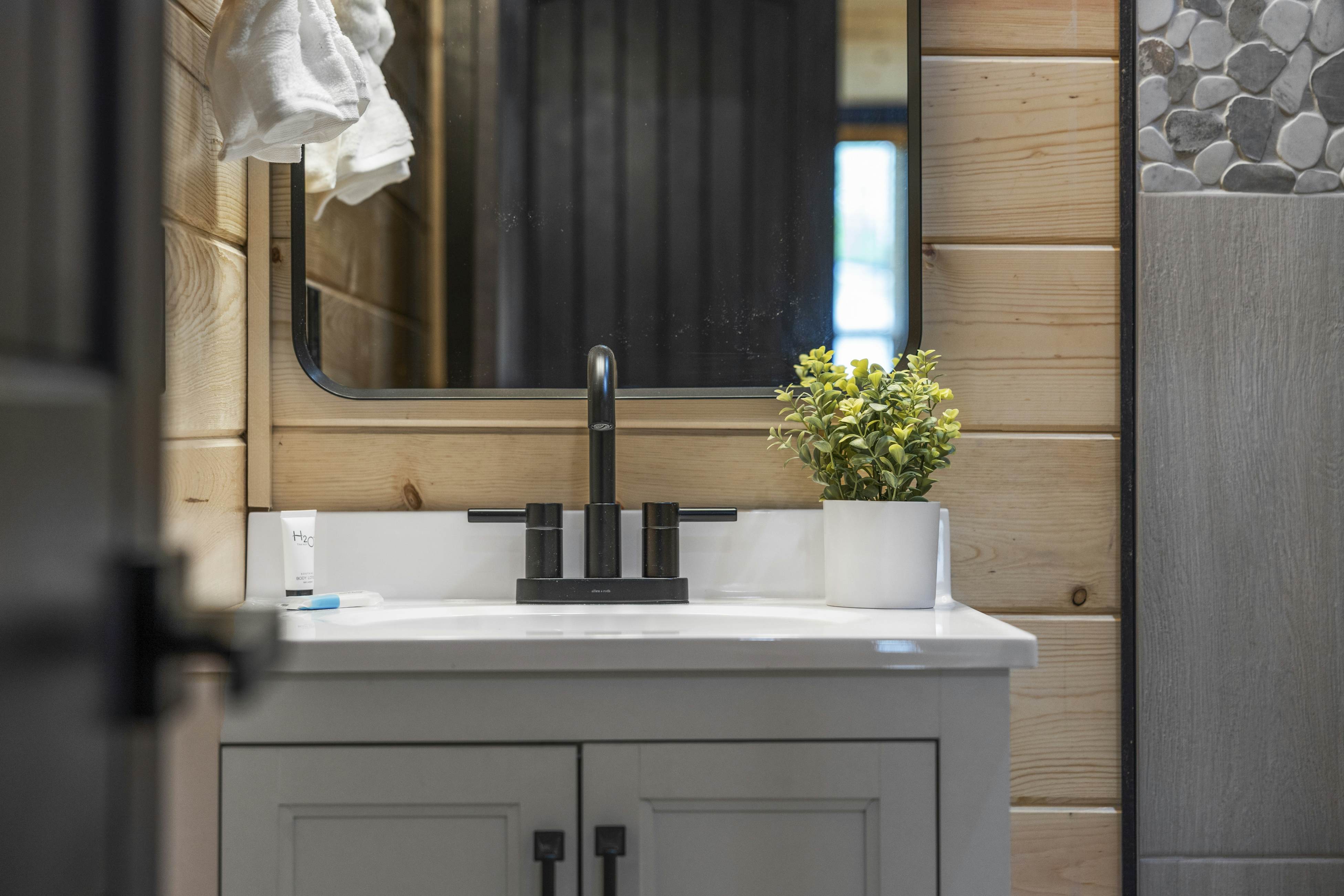 Movie Fanatic Home, Sleep 28・Hot Tub・Theater・Games