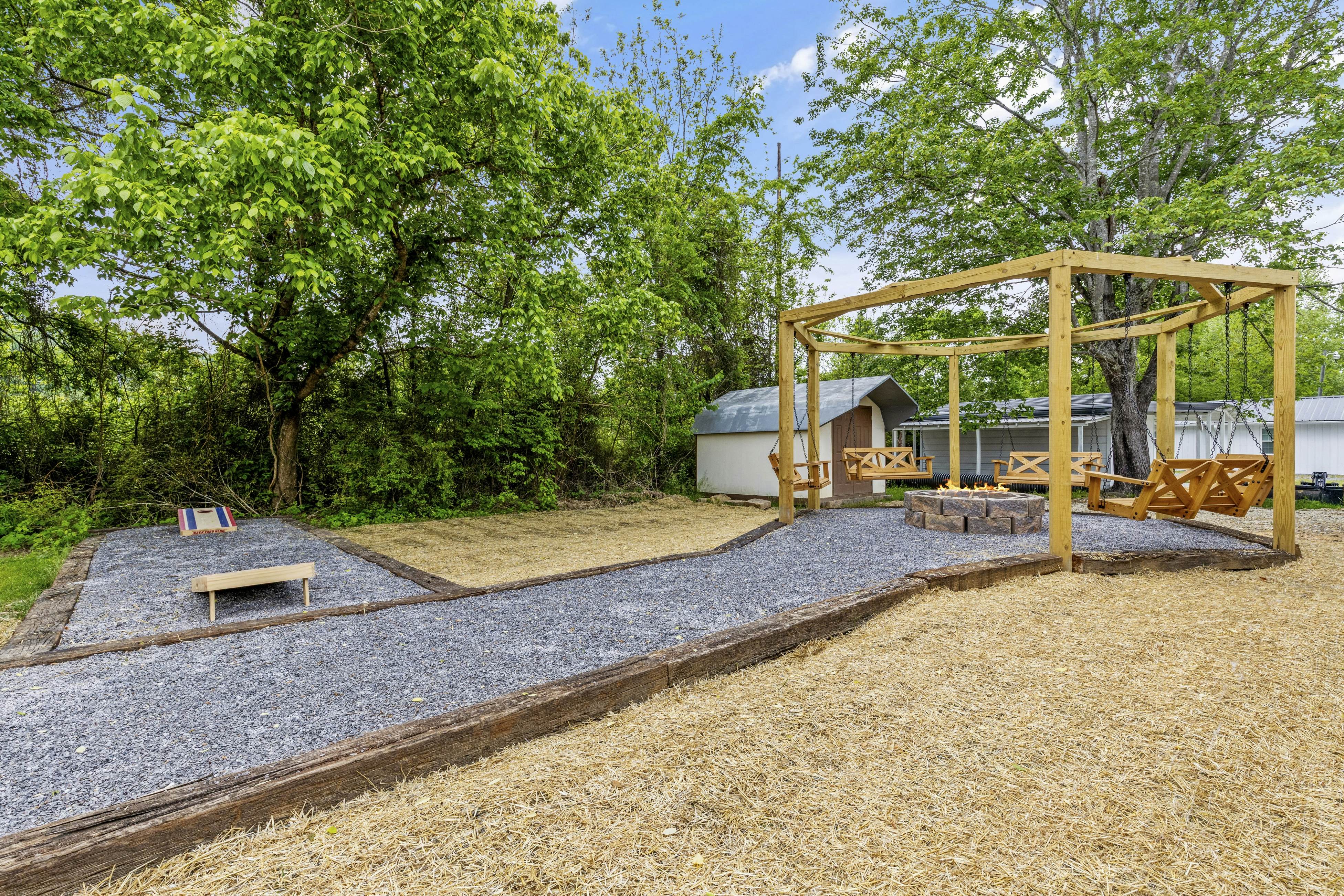 Movie Fanatic Home, Sleep 28・Hot Tub・Theater・Games