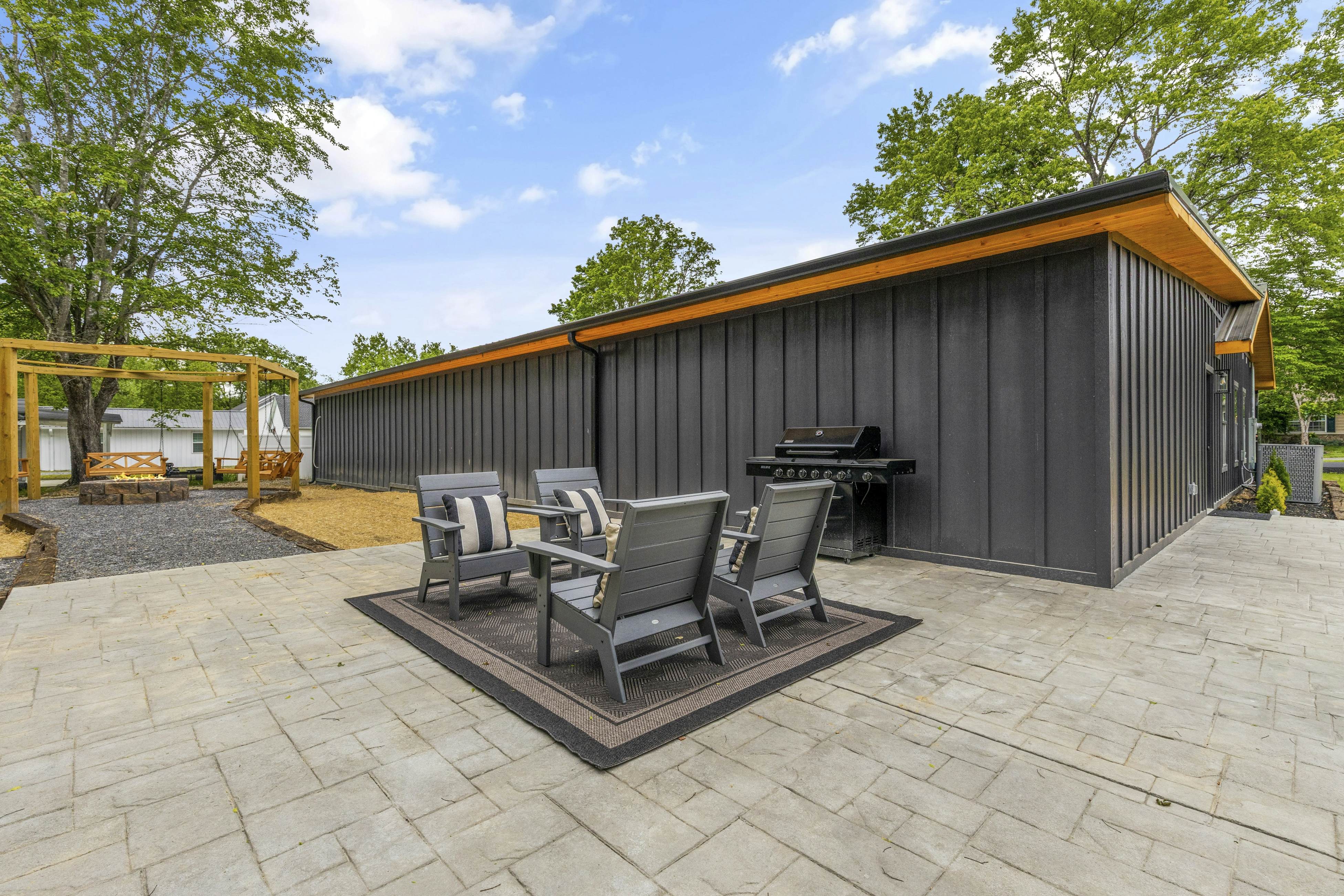 Movie Fanatic Home, Sleep 28・Hot Tub・Theater・Games