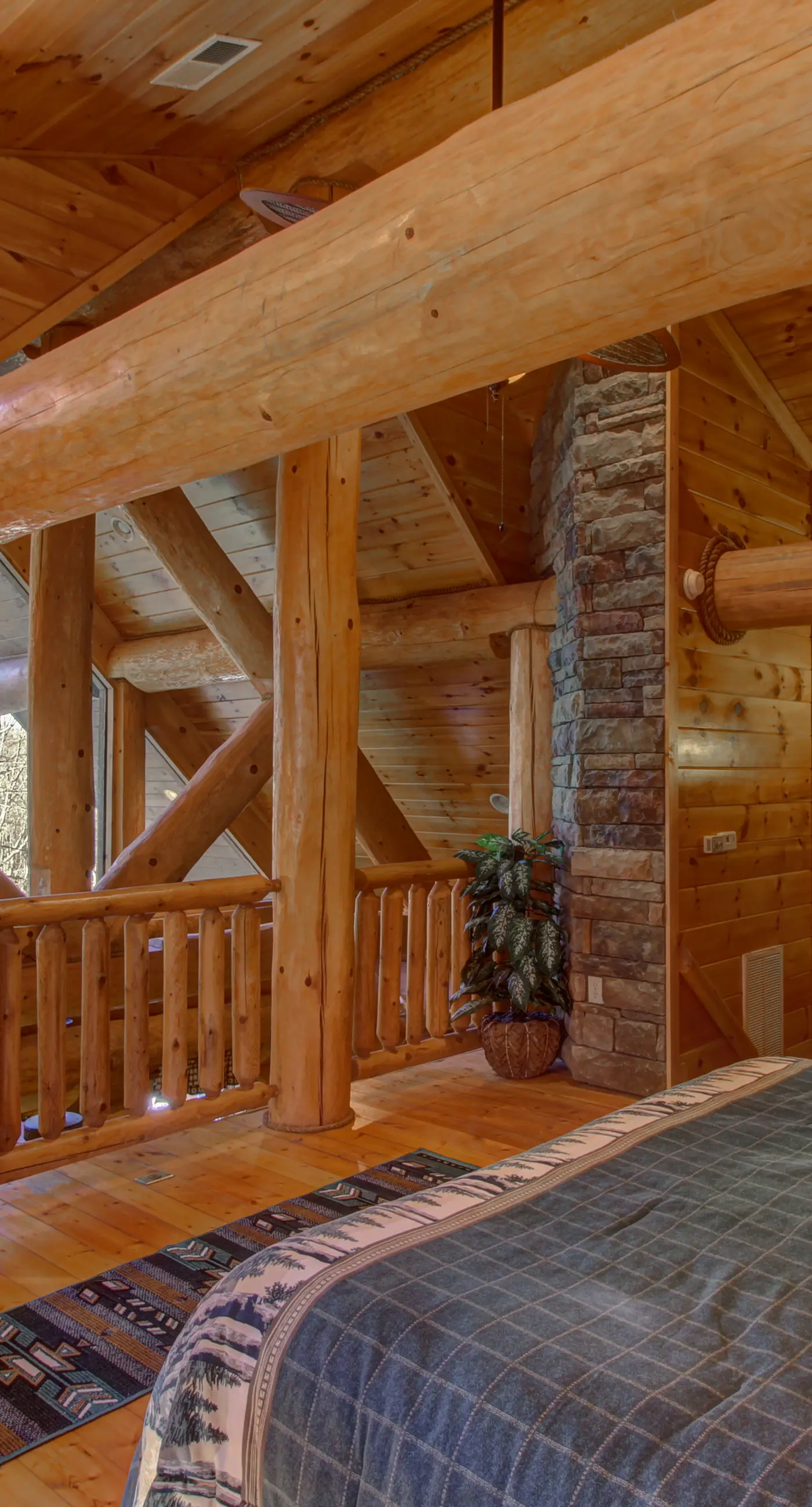 Pet Friendly Near Dollywood Cabin・Hot tub・Views