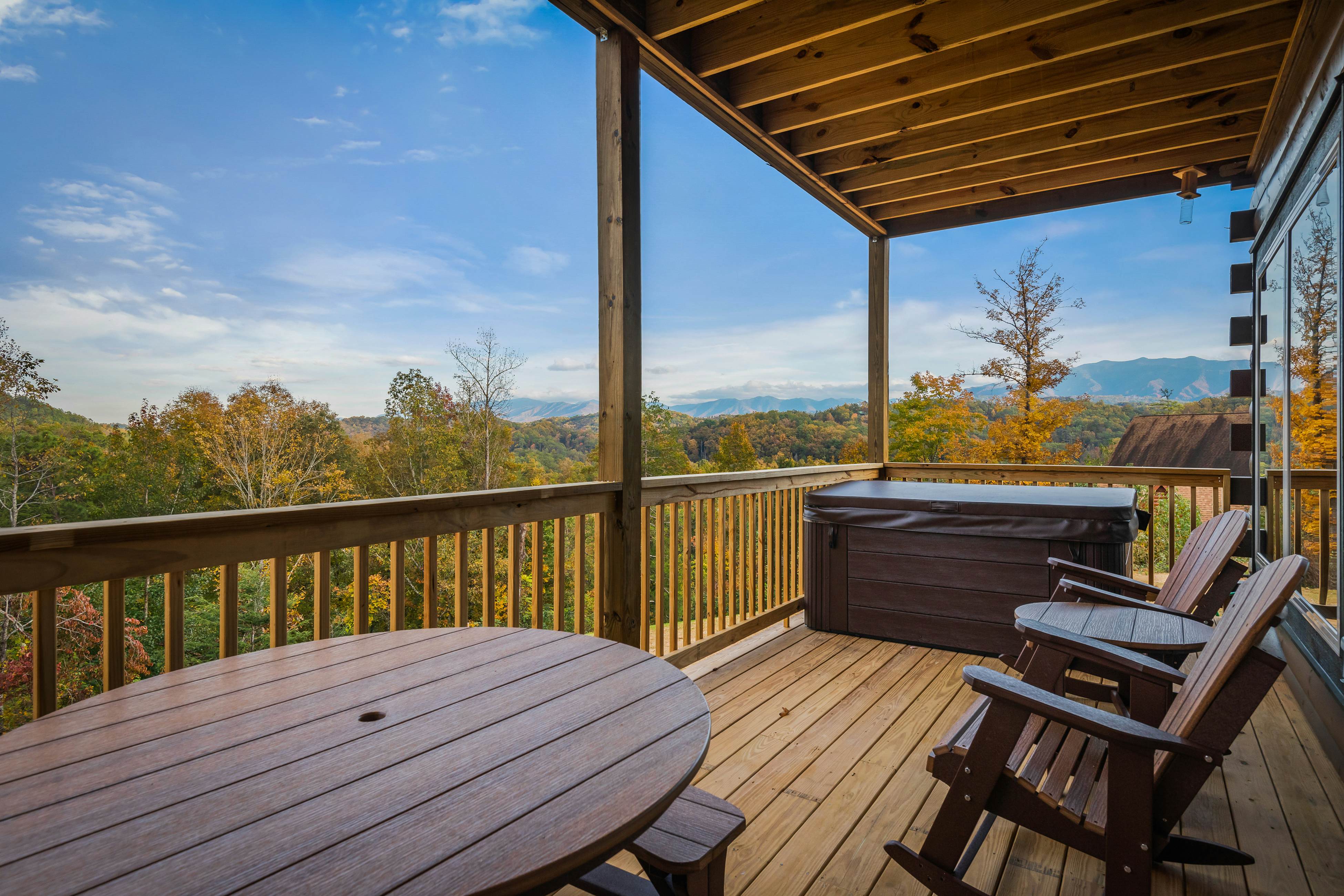 Luxe Mountain-View Cabin w/Hot Tub, Game Room & Theater +Free Attraction Tickets