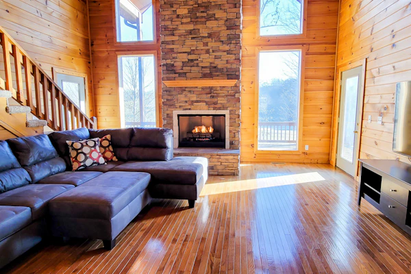 Mountain Home, Sleeps 10, Fireplace, Foosball Table