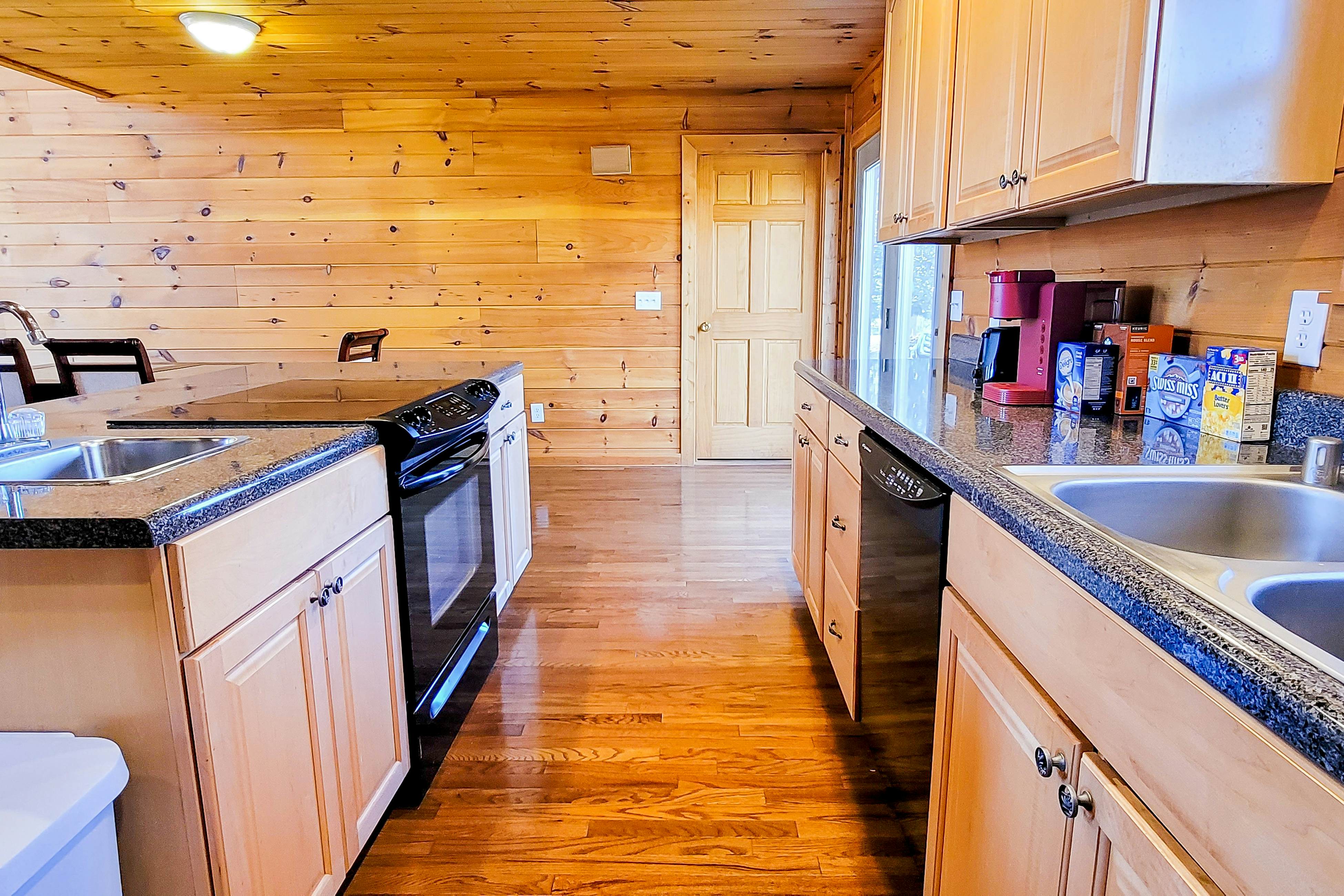 Mountain Home, Sleeps 10・Fireplace・Foosball Table