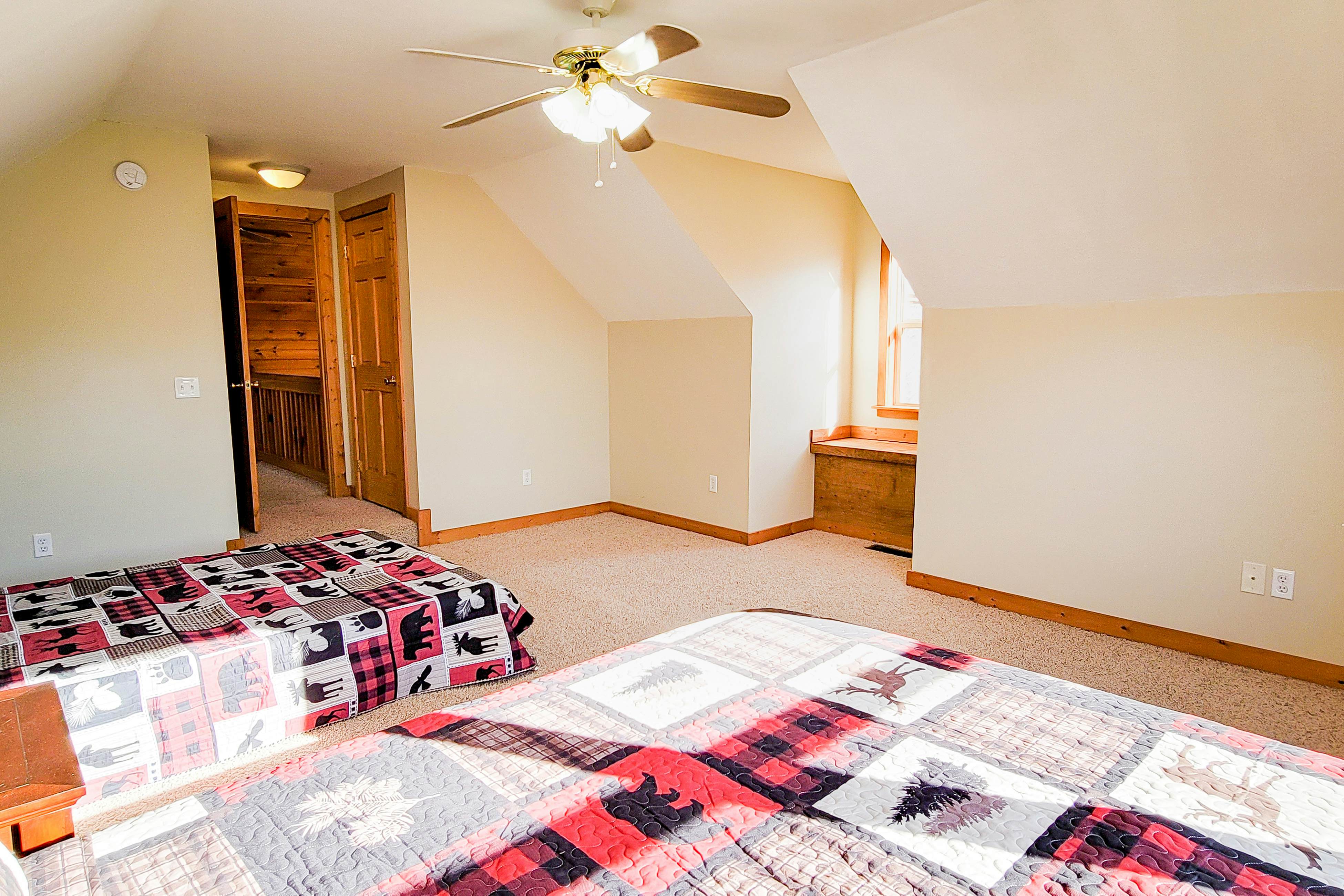 Mountain Home, Sleeps 10・Fireplace・Foosball Table