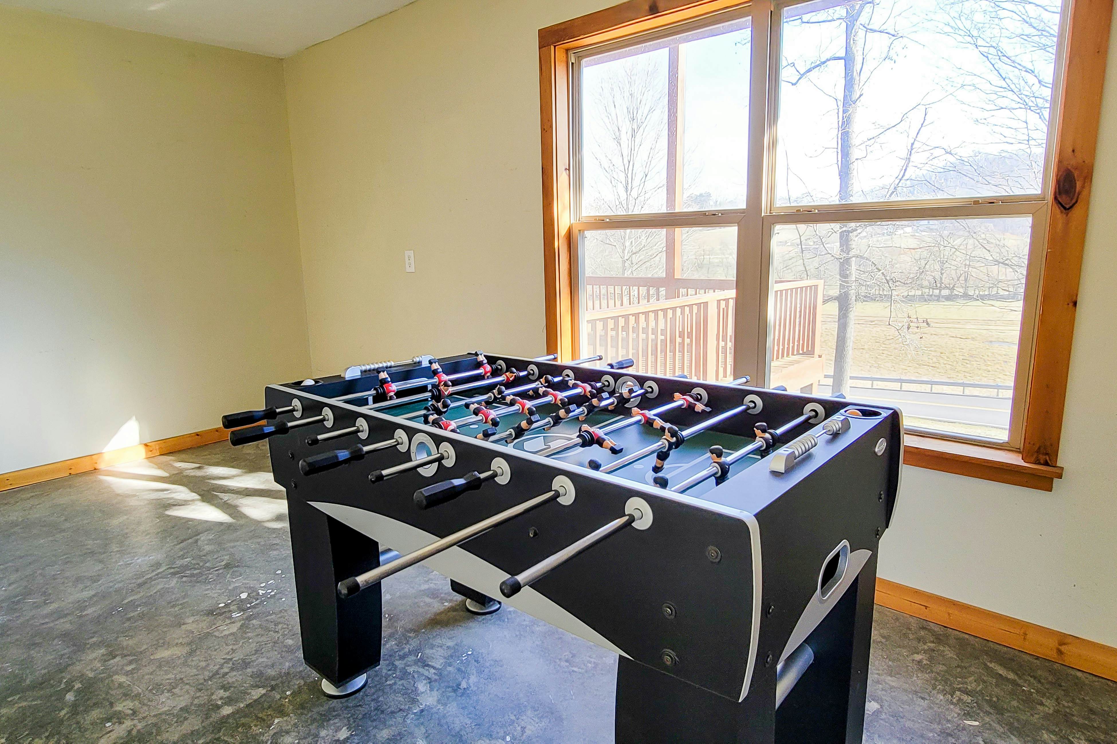 Mountain Home, Sleeps 10・Fireplace・Foosball Table