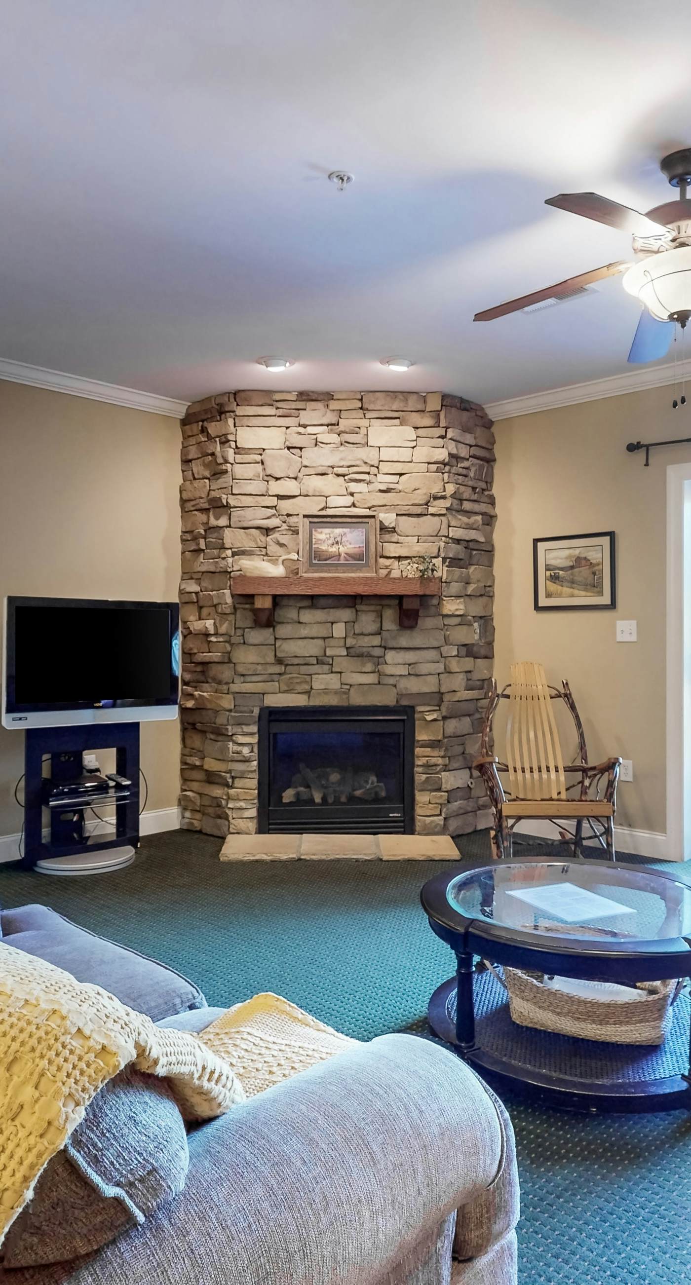 Near Downtown・Walk to Tram・Seasonal Pool・Hot Tub