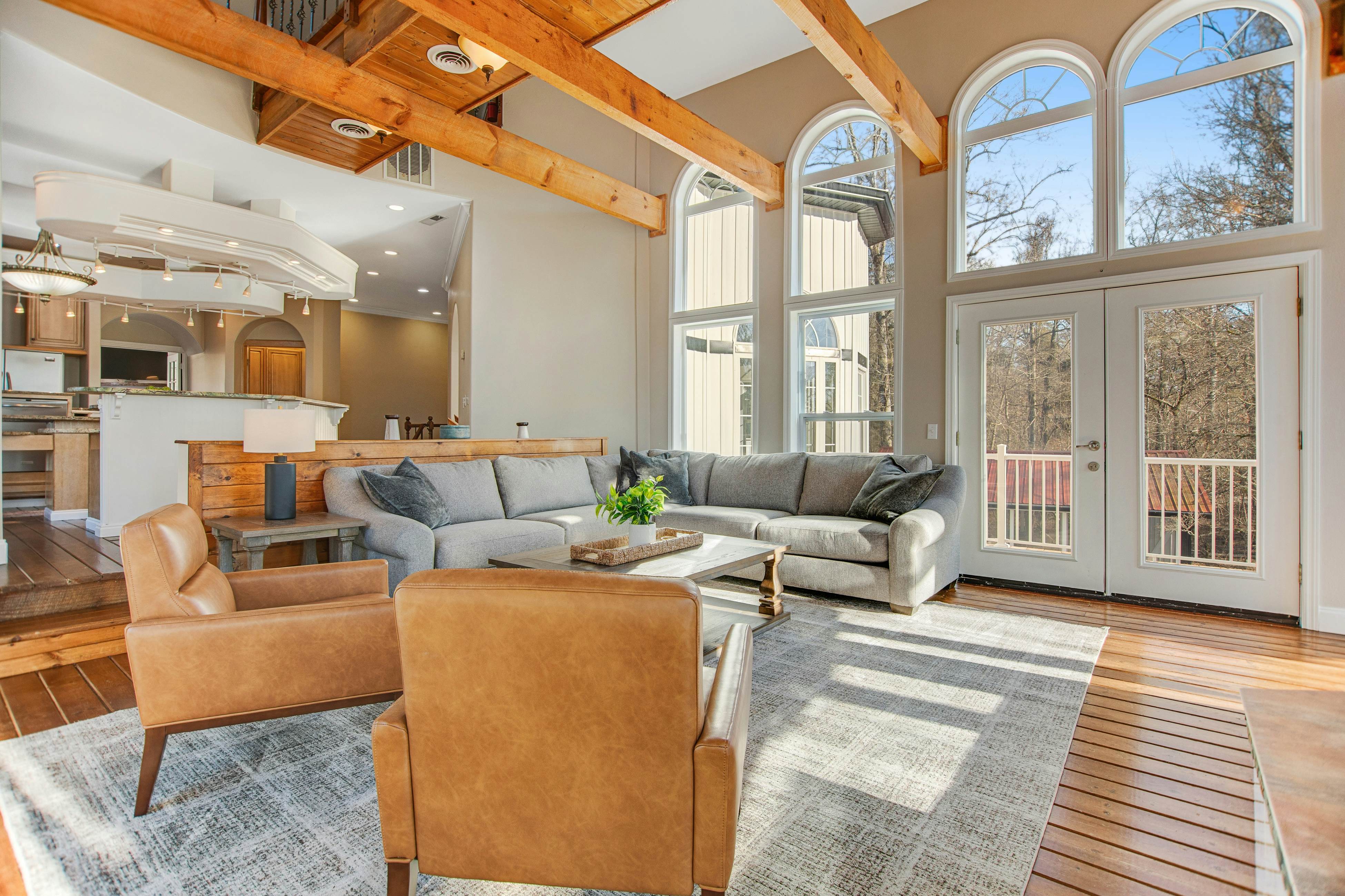 Custom Norris Lake home in no-wake zone w/ hot tub & two kitchens - dog-friendly