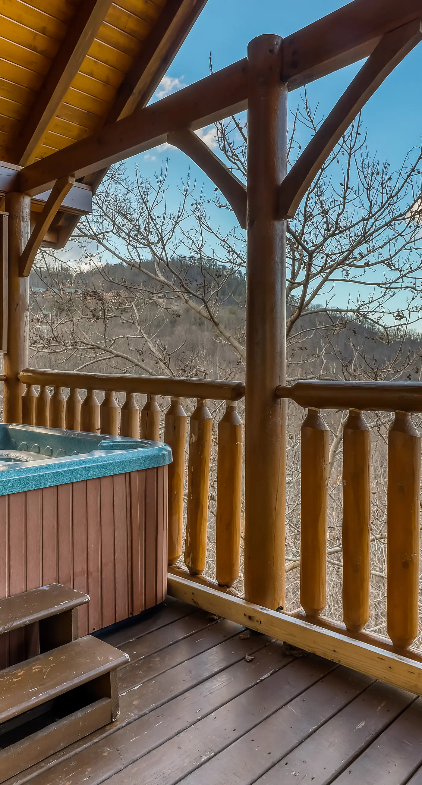Charming Log cabin, Sleeps 6・Game Room・Hot Tub