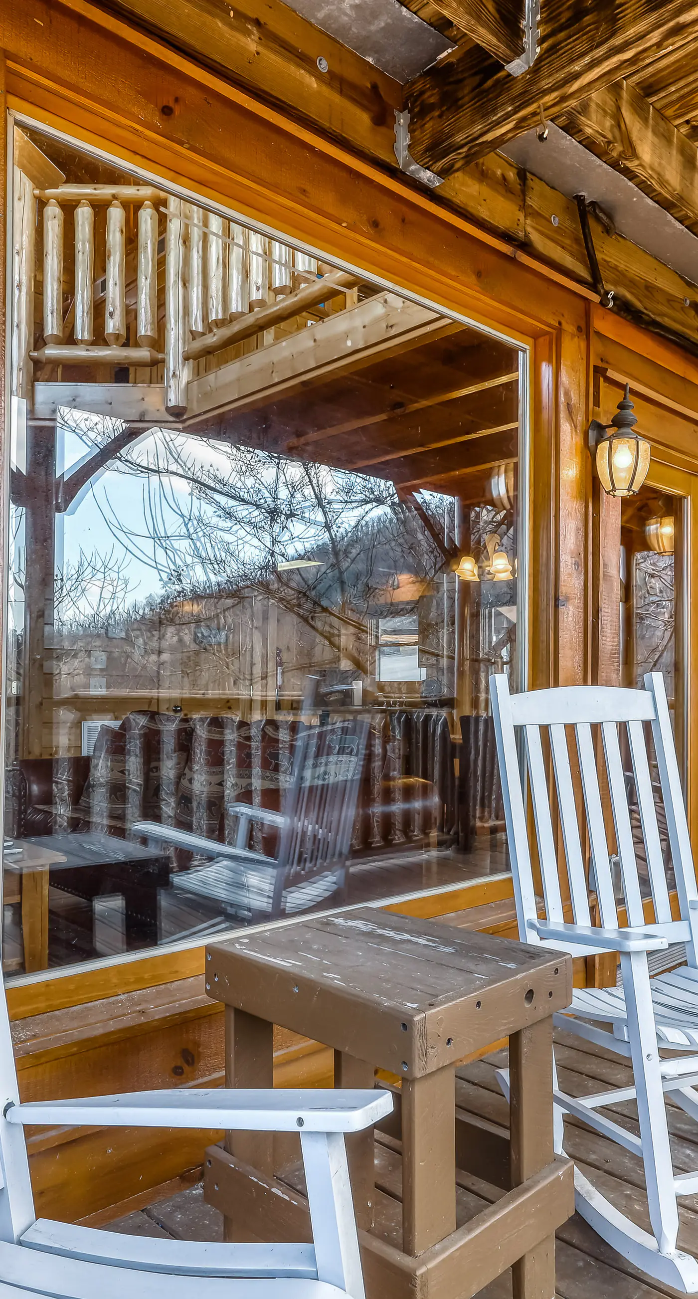 Charming Log cabin, Sleeps 6・Game Room・Hot Tub