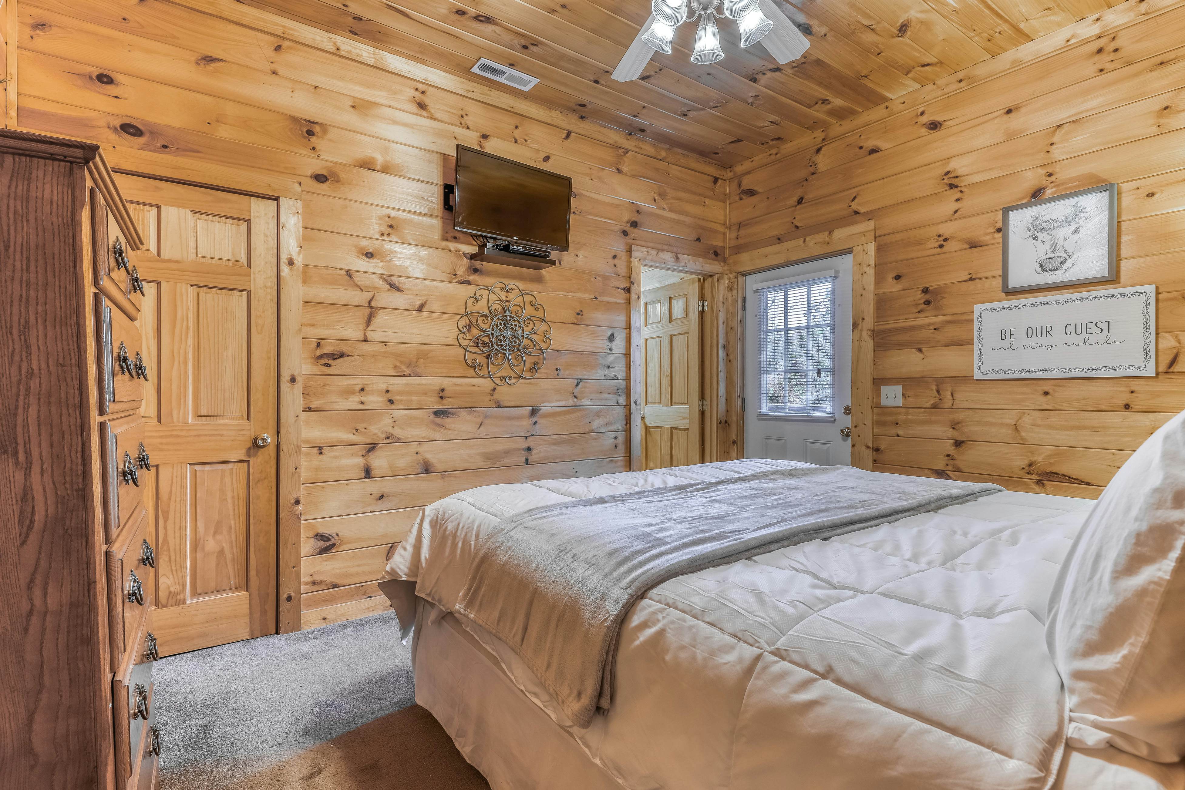 Family Cabin W Mtn View・Near Downtown・Theater